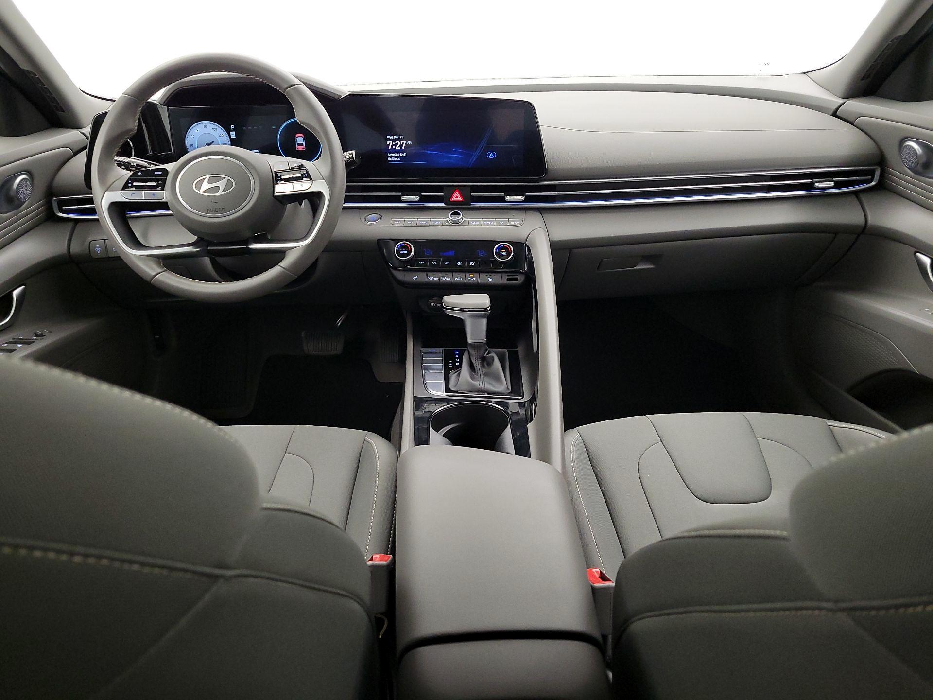 Thumbnail: 2024 Hyundai Elantra - 9