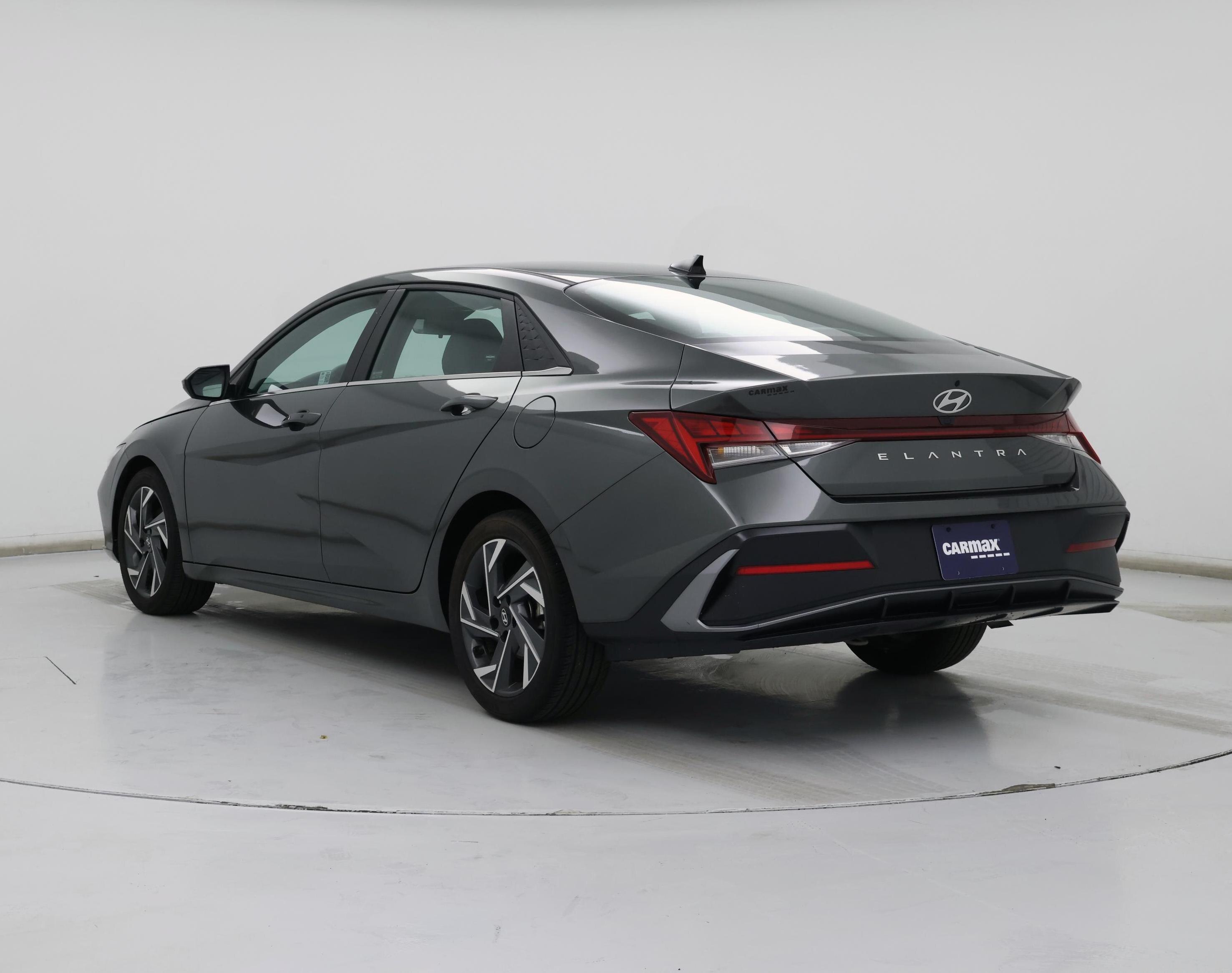 Thumbnail: 2024 Hyundai Elantra - 2