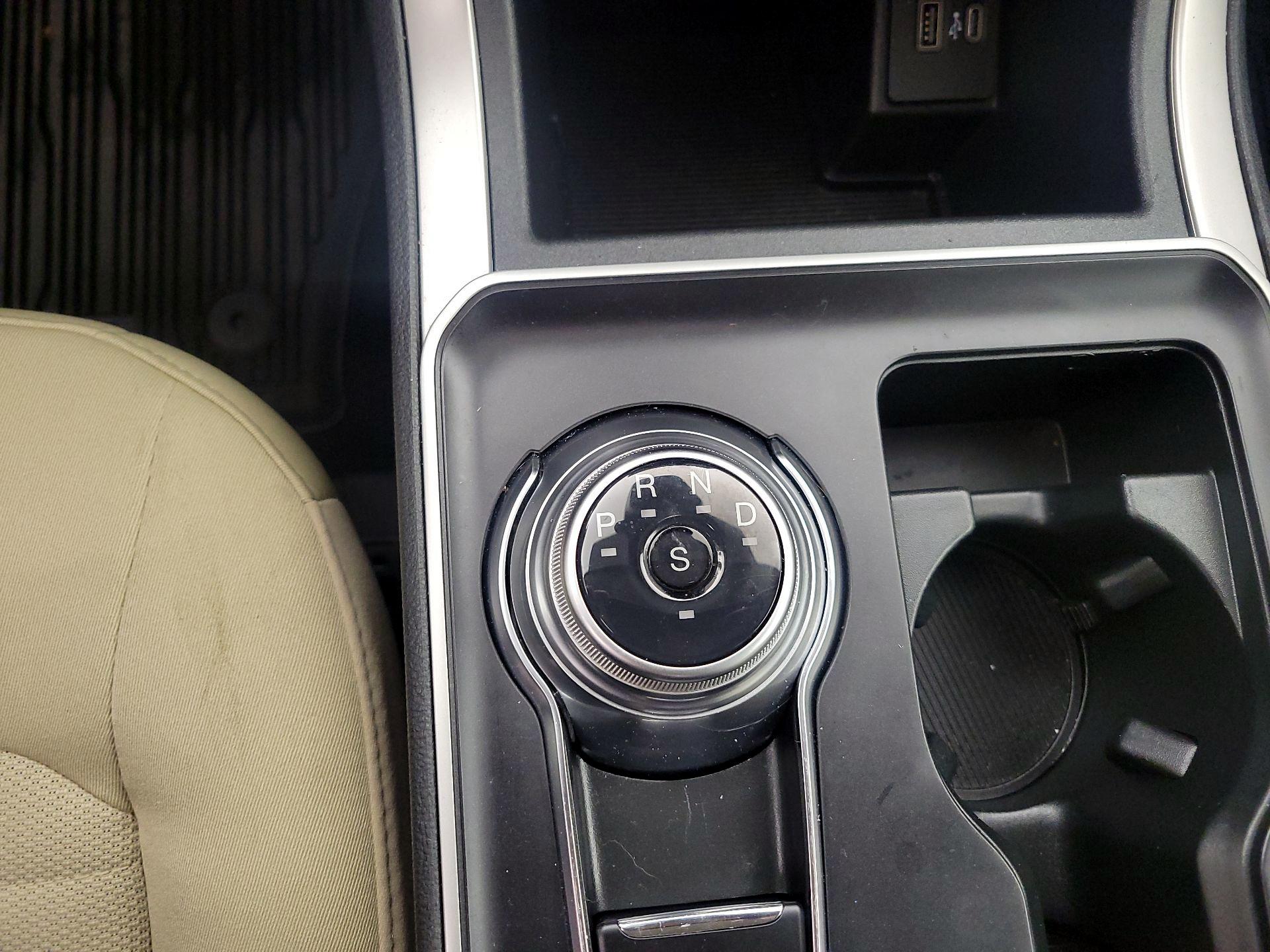 Thumbnail: 2024 Ford Edge - 17