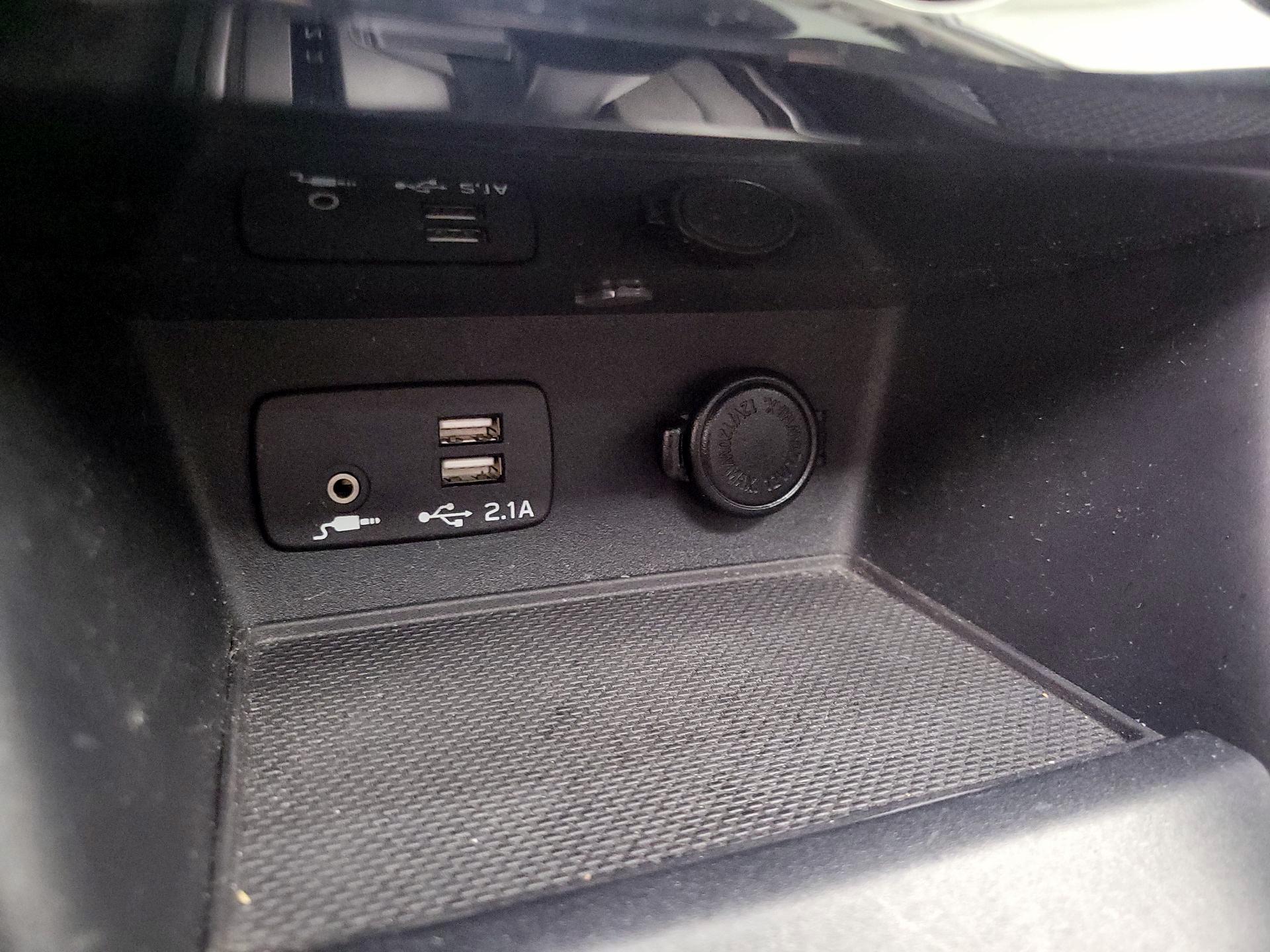 Thumbnail: 2020 Subaru Forester - 16