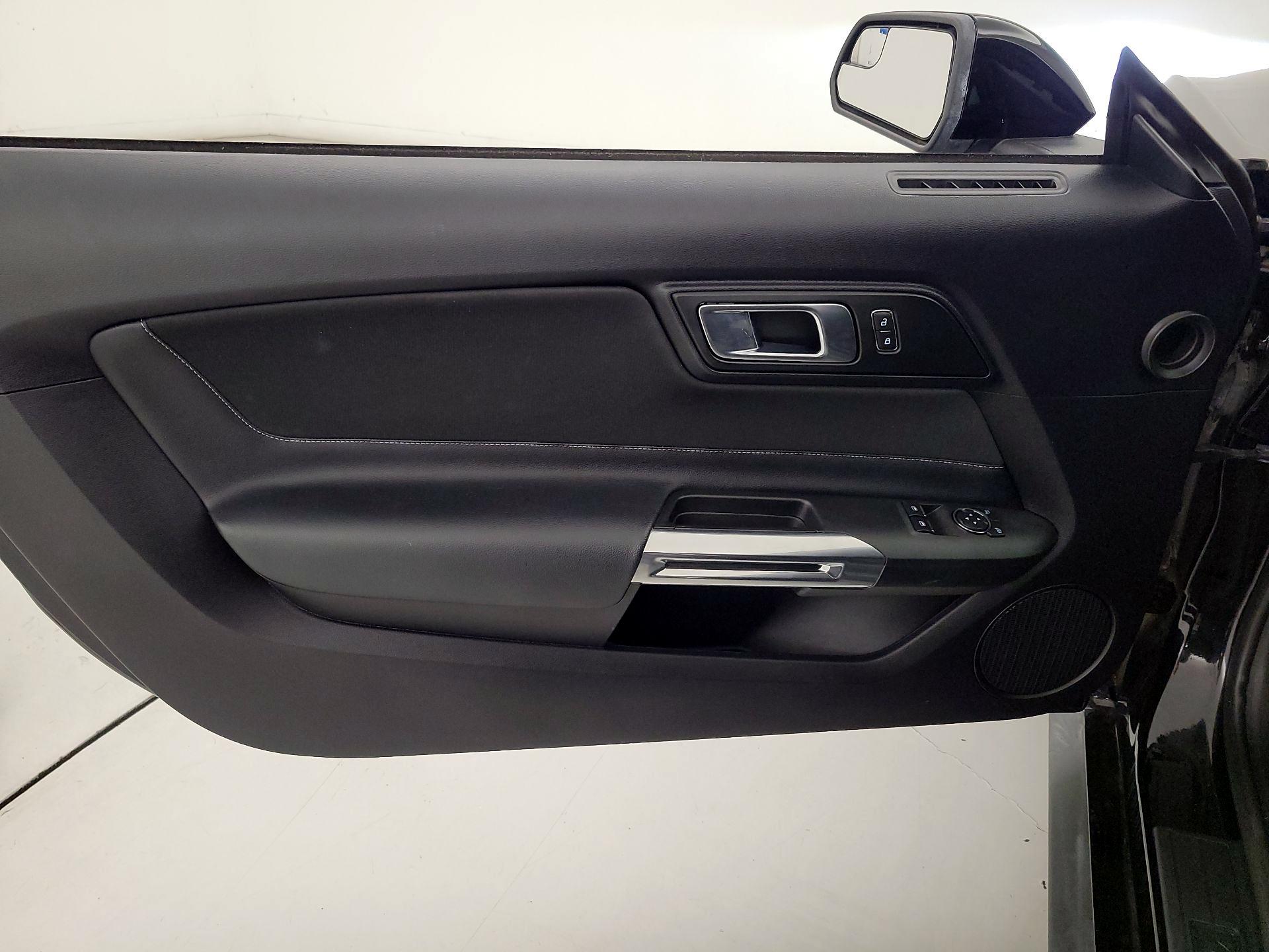 Thumbnail: 2020 Ford Mustang - 12