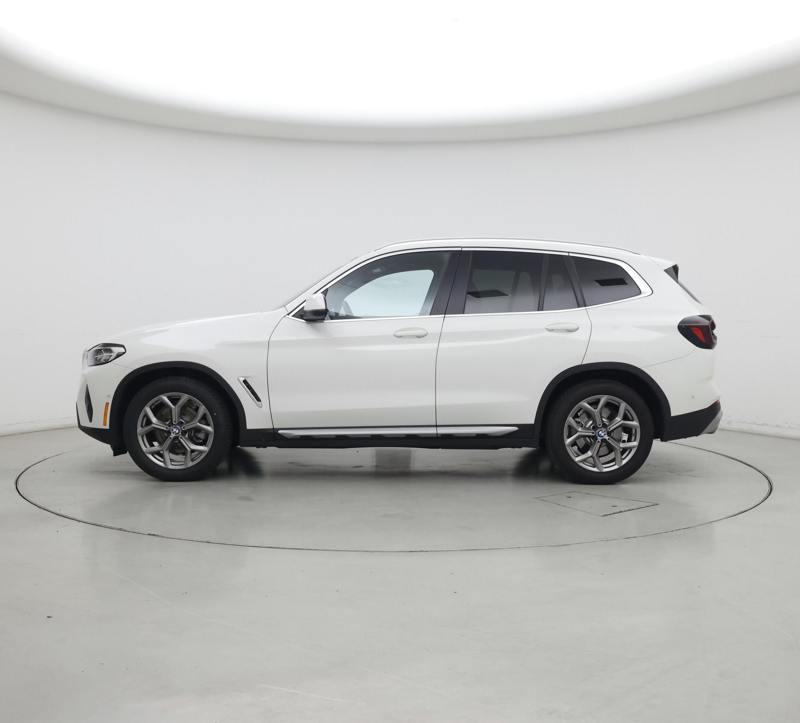 Thumbnail: 2023 BMW X3 - 3