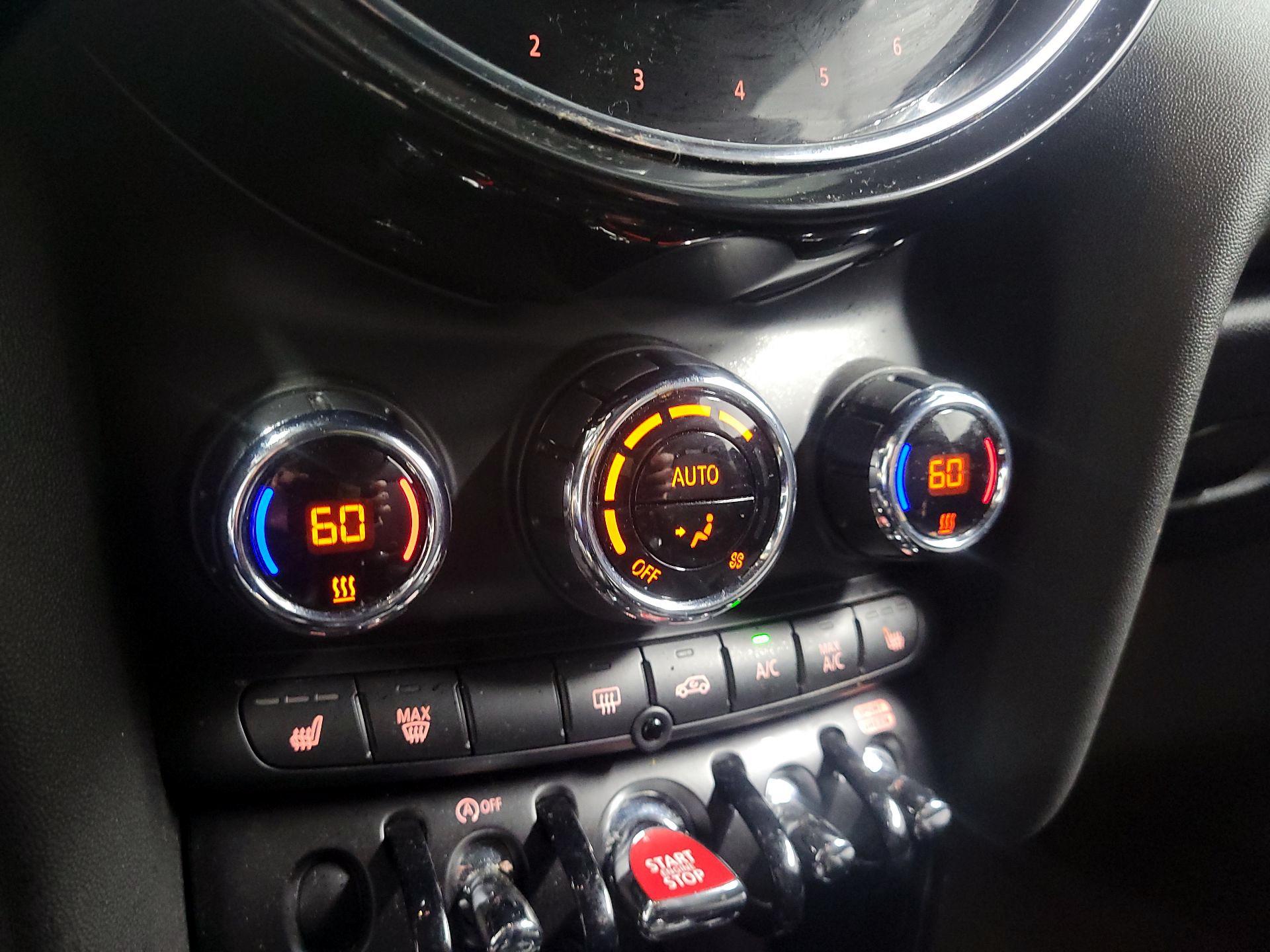 Thumbnail: 2023 MINI Cooper Hardtop - 14
