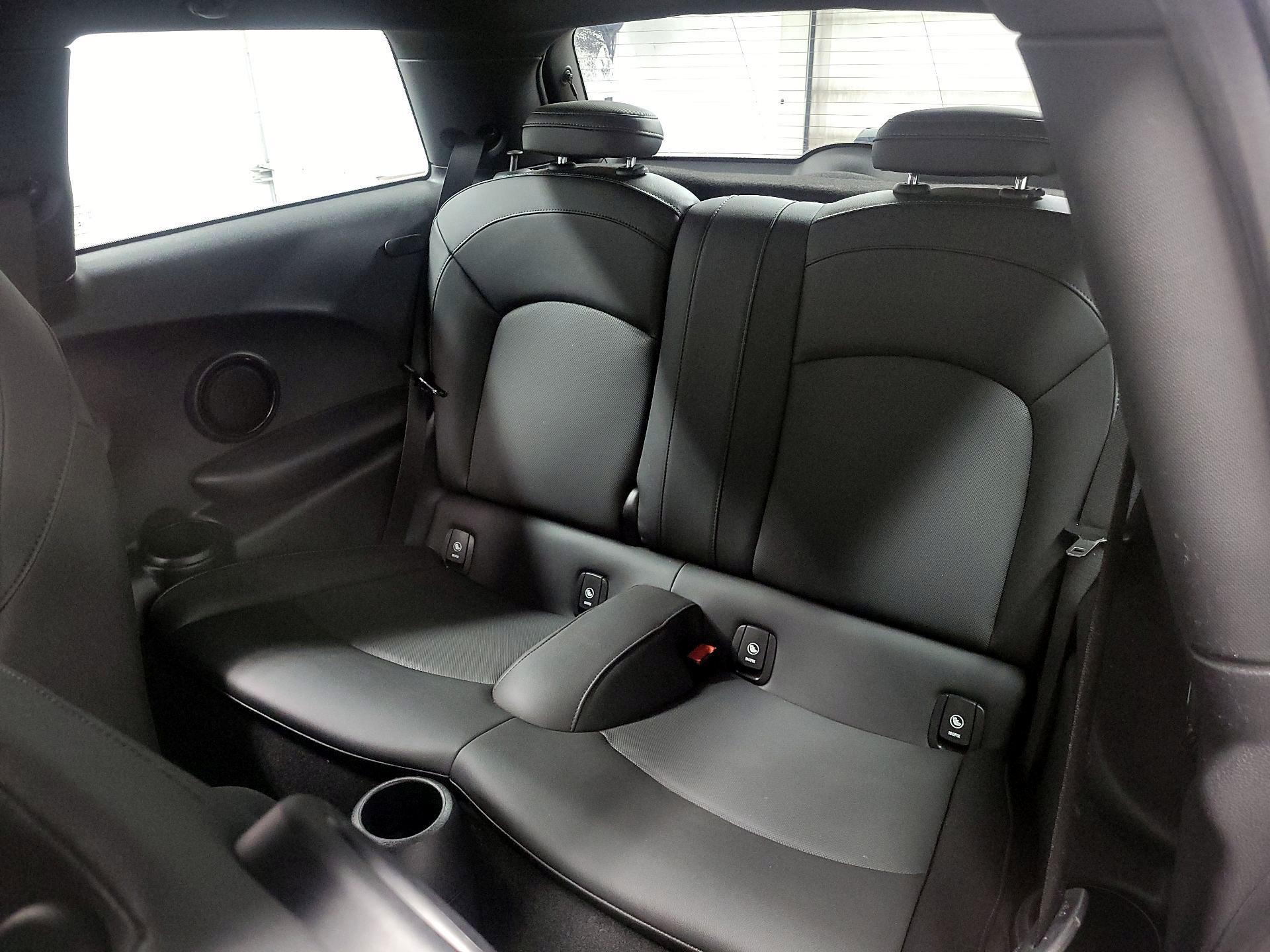 Thumbnail: 2023 MINI Cooper Hardtop - 16
