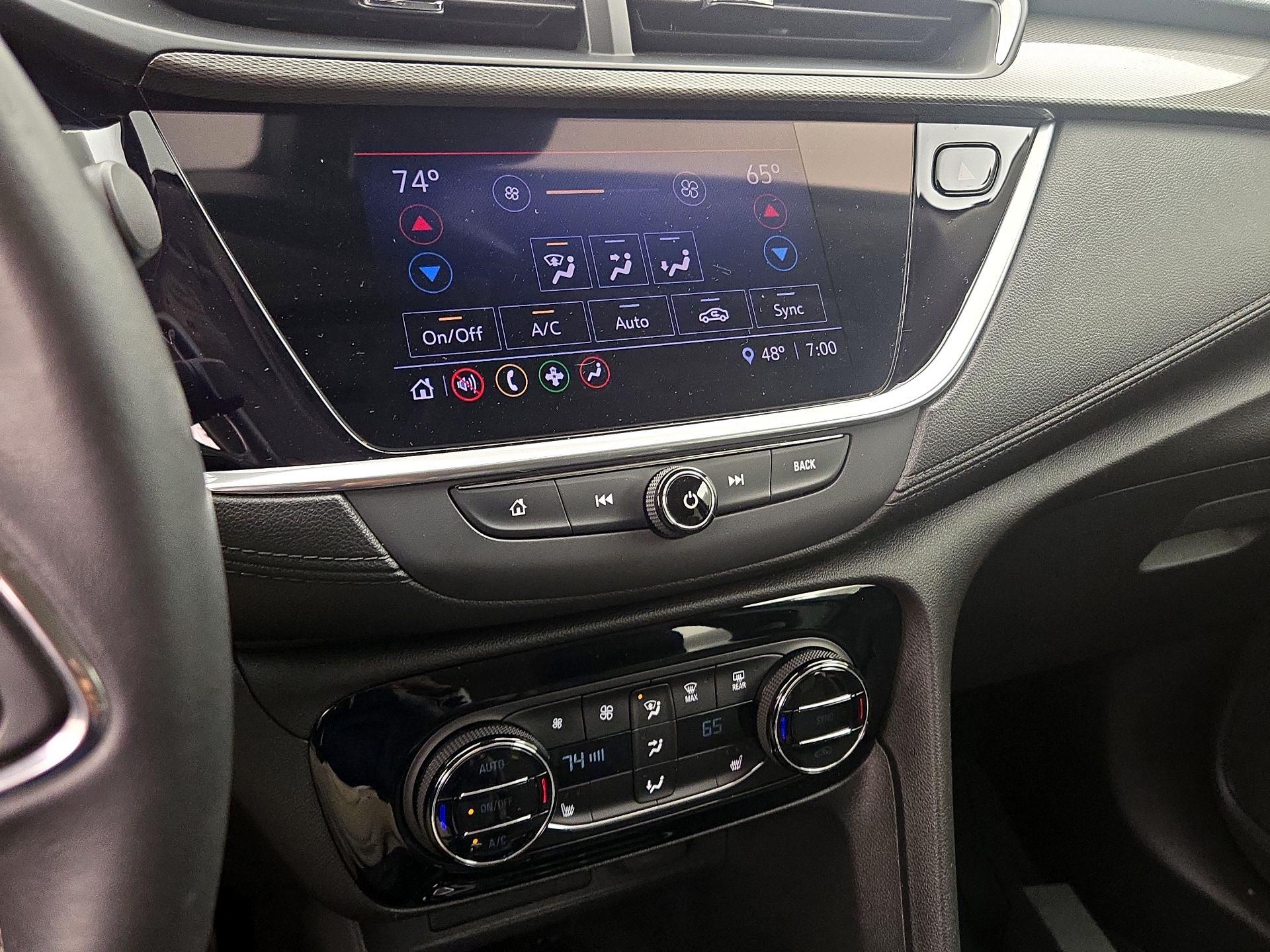 Thumbnail: 2020 Buick Encore GX - 16