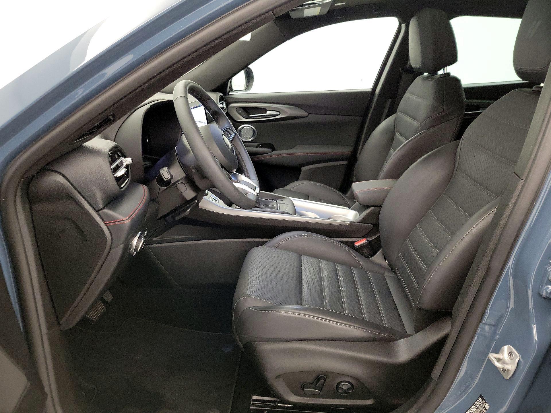 Thumbnail: 2024 Dodge Hornet - 11