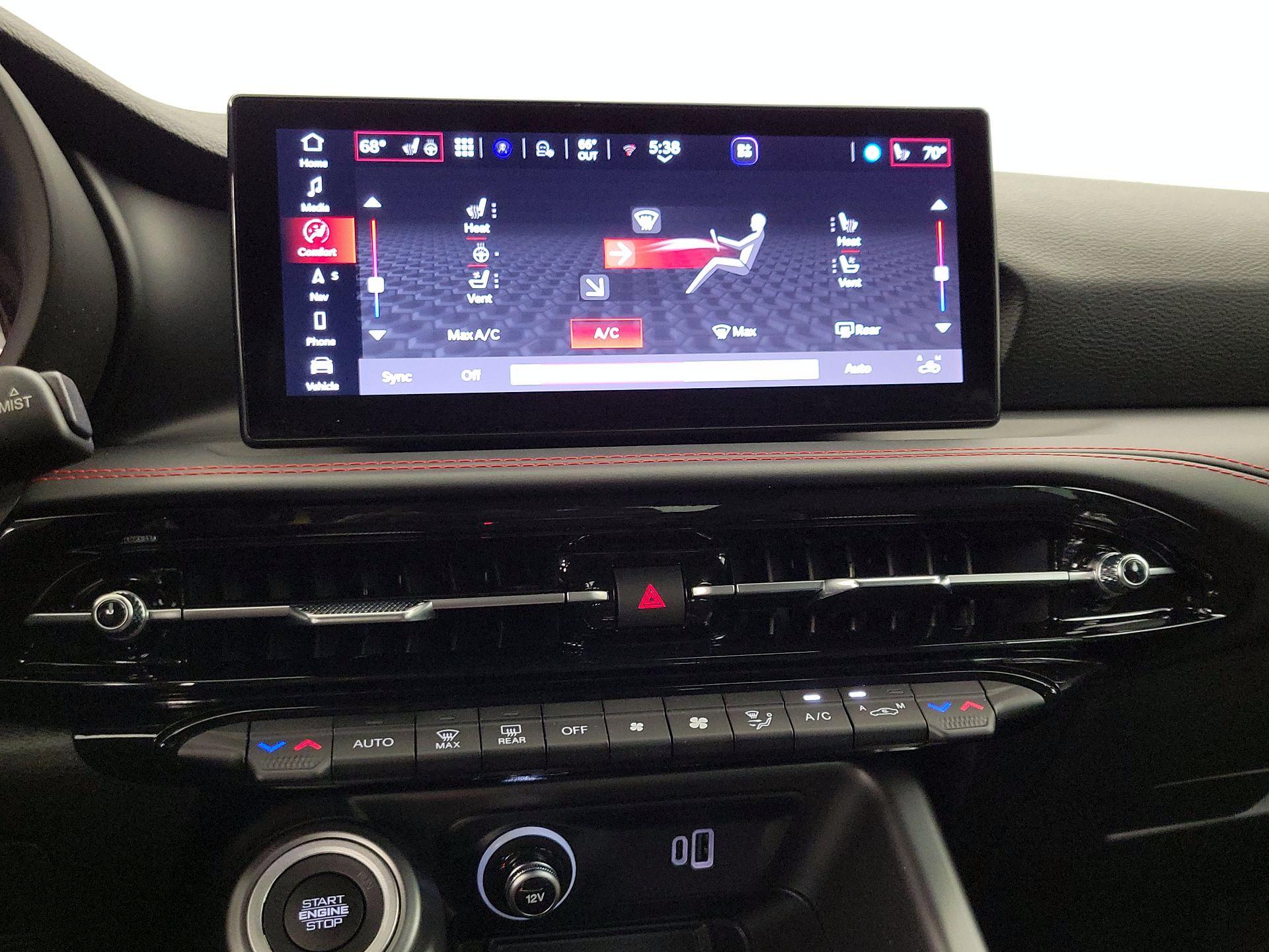 Thumbnail: 2024 Dodge Hornet - 17