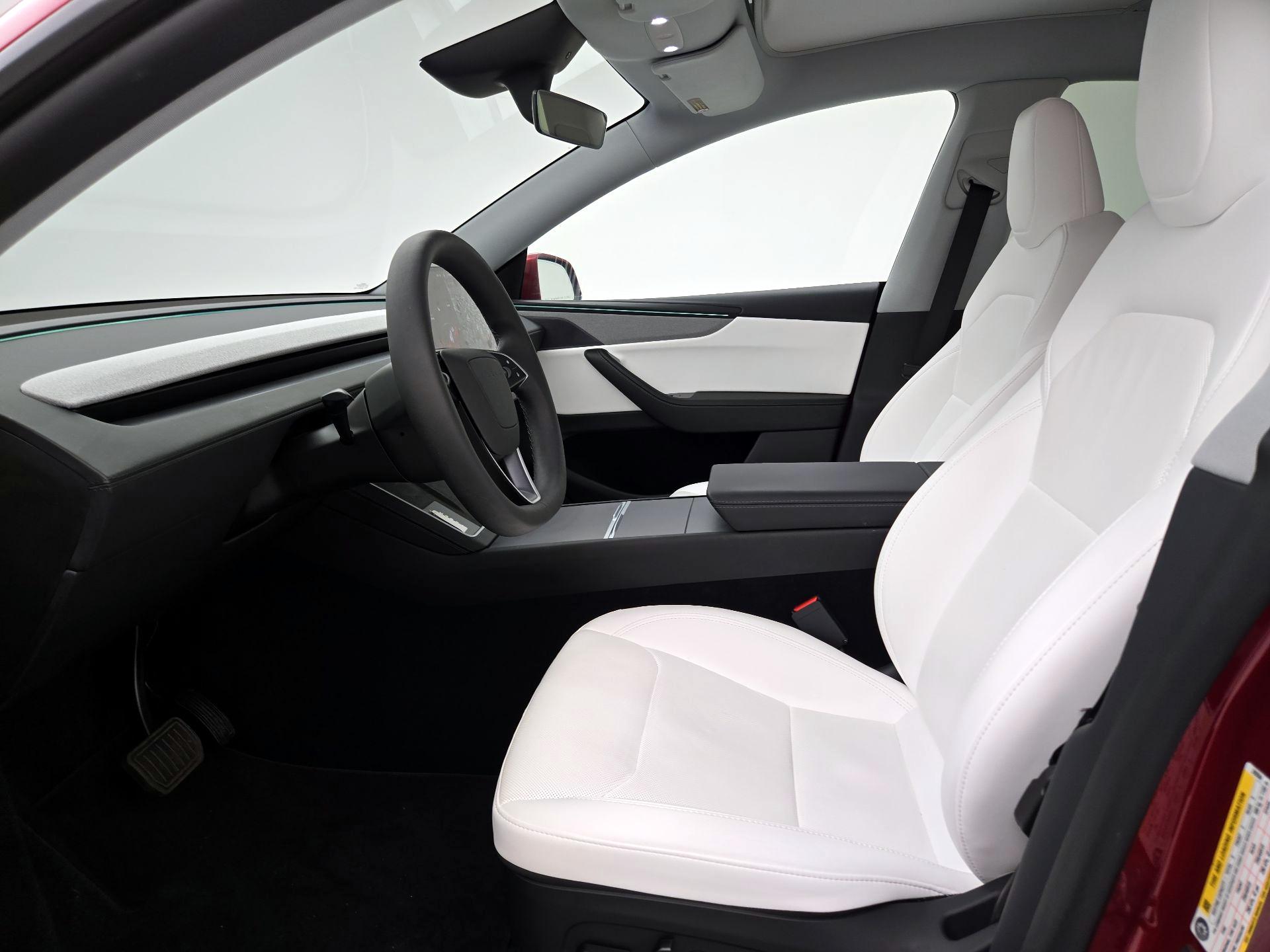 Thumbnail: 2026 Tesla Model Y - 11