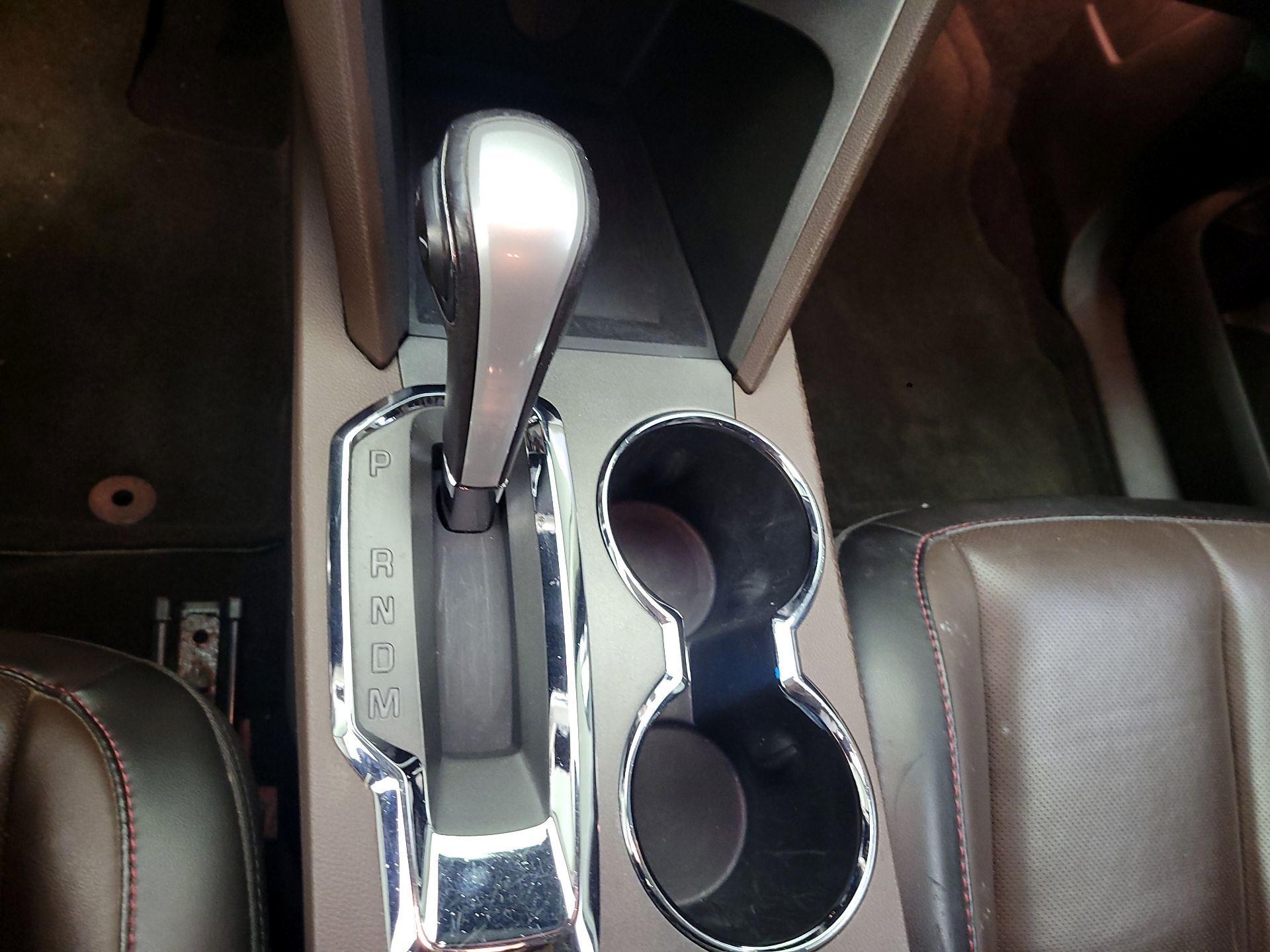 Thumbnail: 2015 Chevrolet Equinox - 16