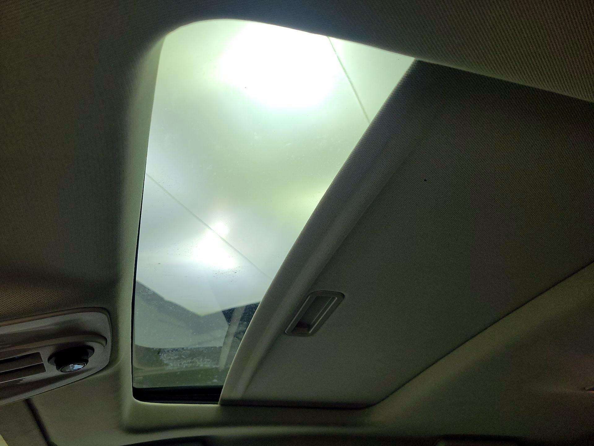 Thumbnail: 2015 Chevrolet Equinox - 18