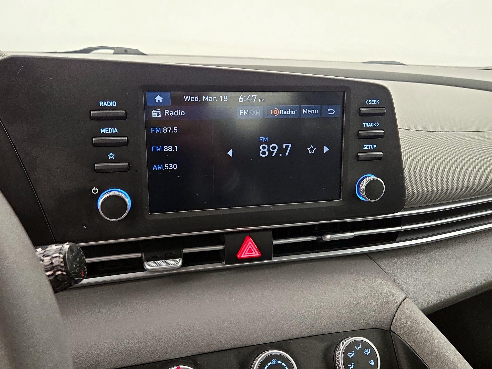 Thumbnail: 2024 Hyundai Elantra - 15