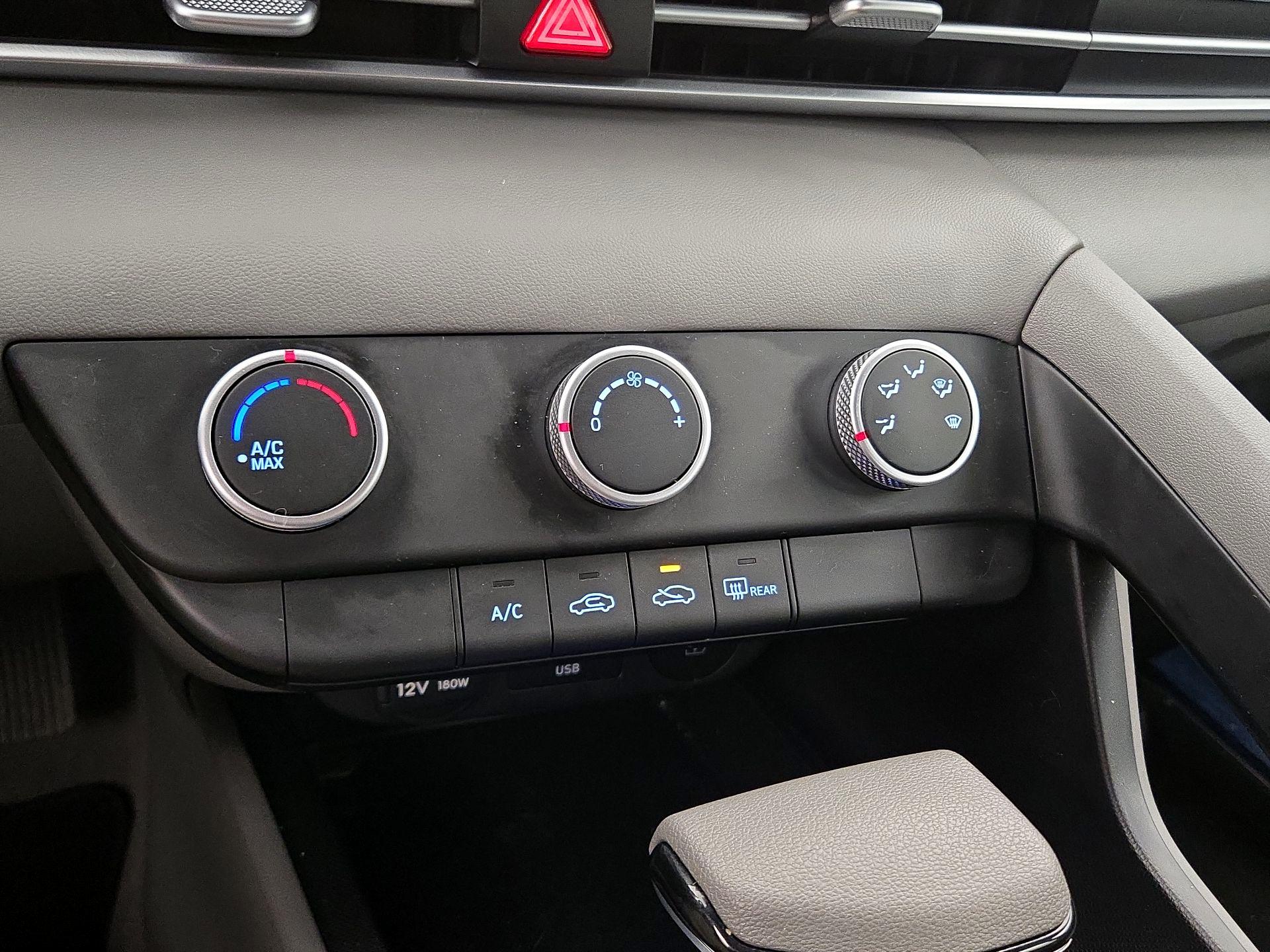 Thumbnail: 2024 Hyundai Elantra - 16