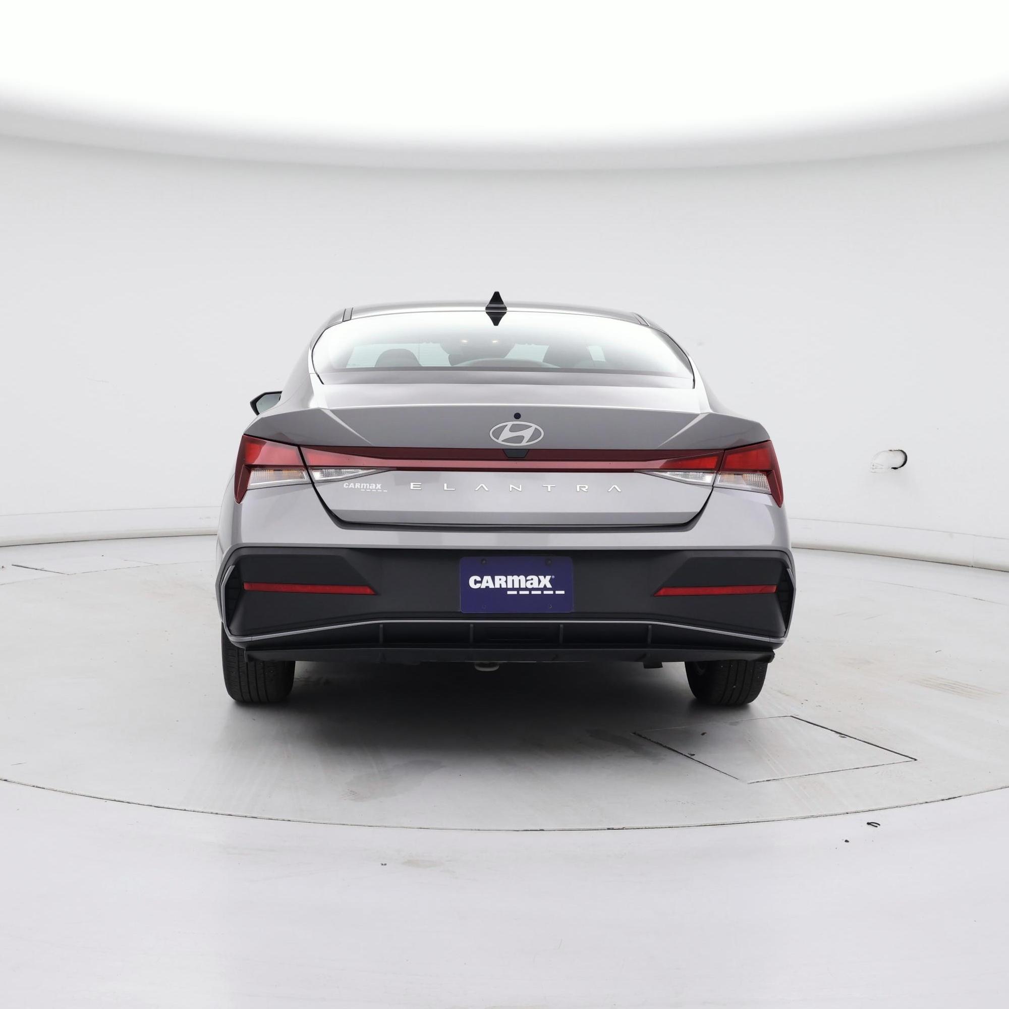 Thumbnail: 2024 Hyundai Elantra - 6