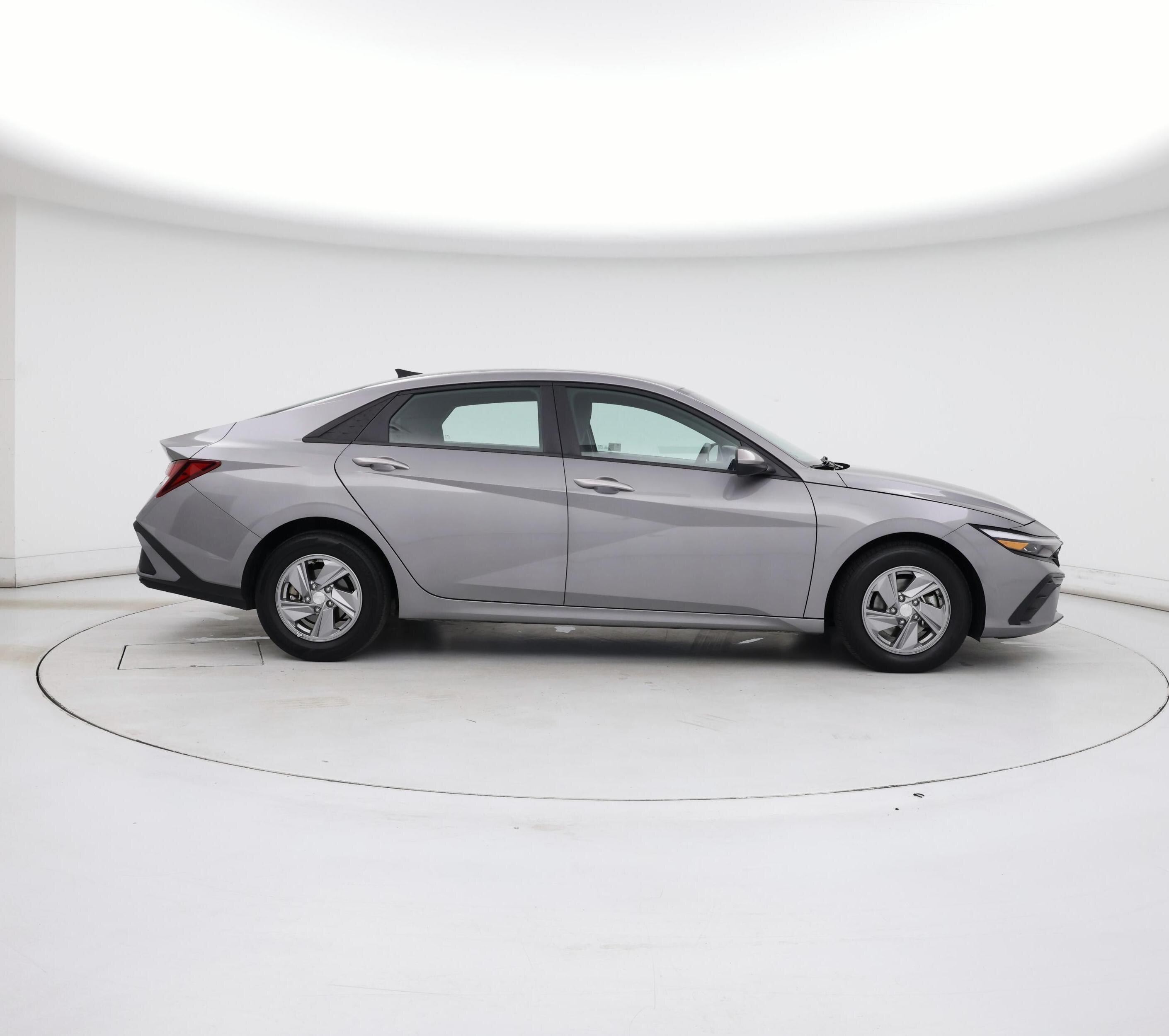 Thumbnail: 2024 Hyundai Elantra - 7