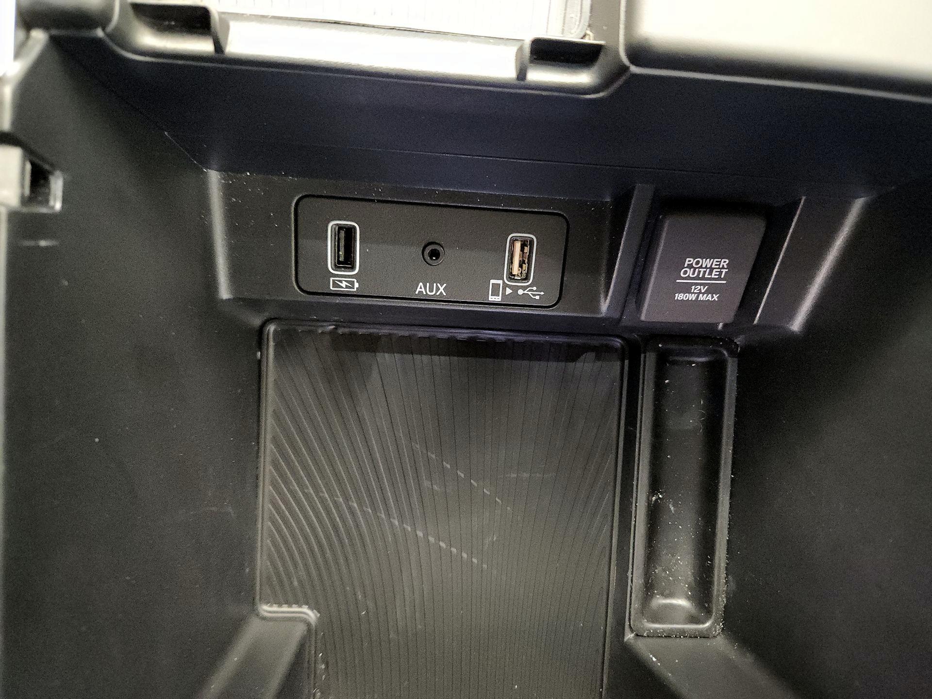 Thumbnail: 2023 Acura TLX - 18