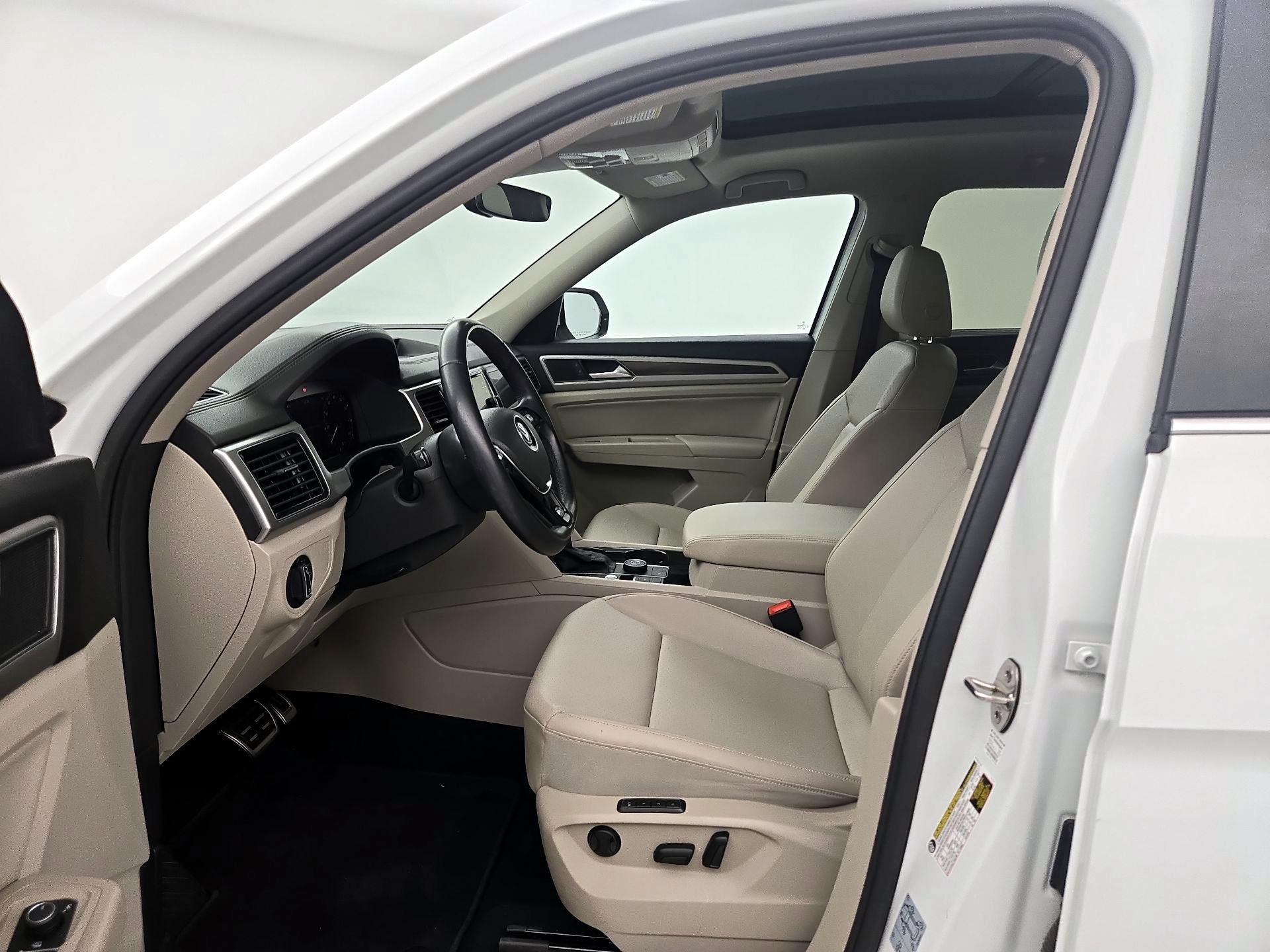 Thumbnail: 2019 Volkswagen Atlas - 11