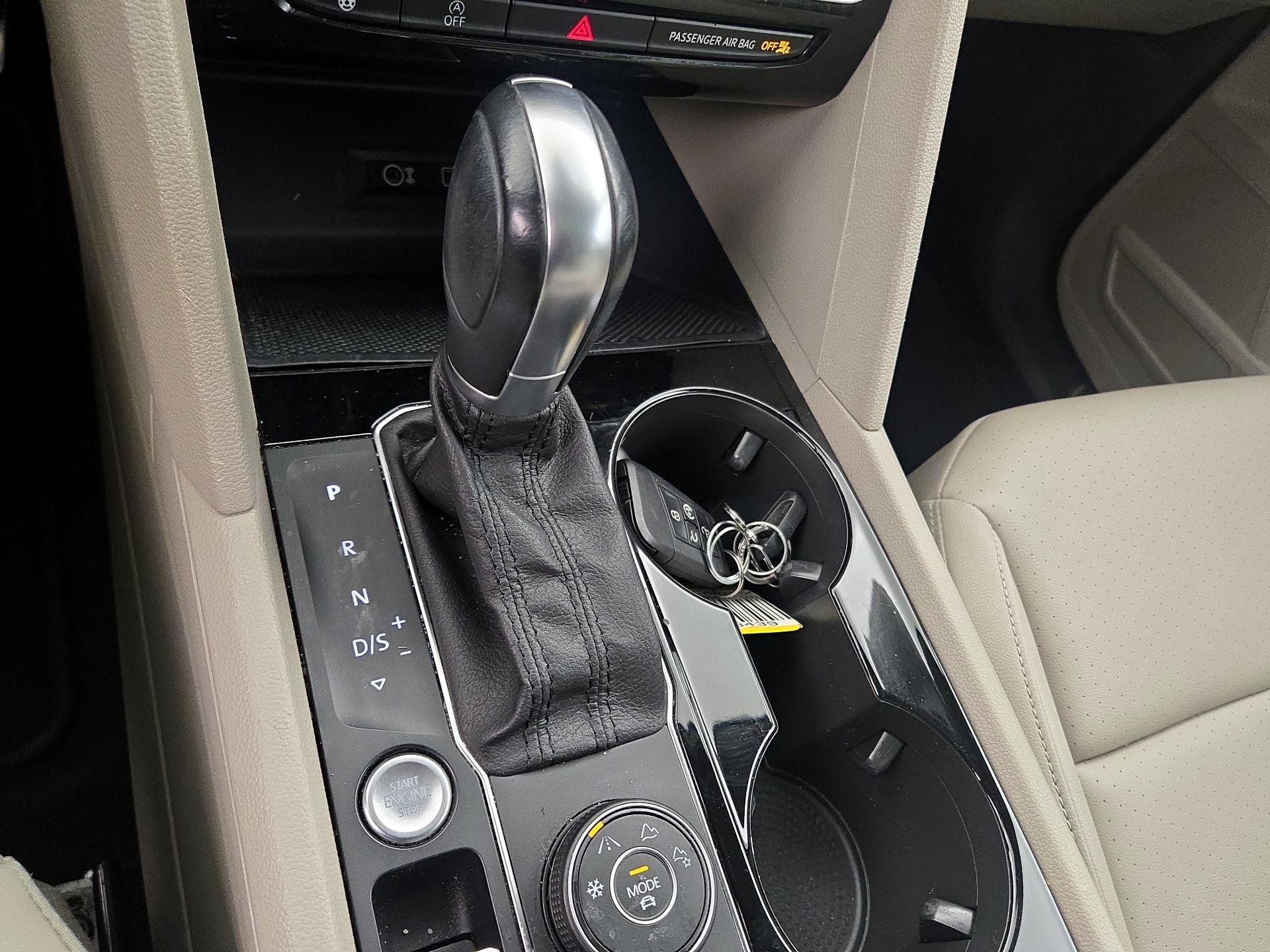 Thumbnail: 2019 Volkswagen Atlas - 18