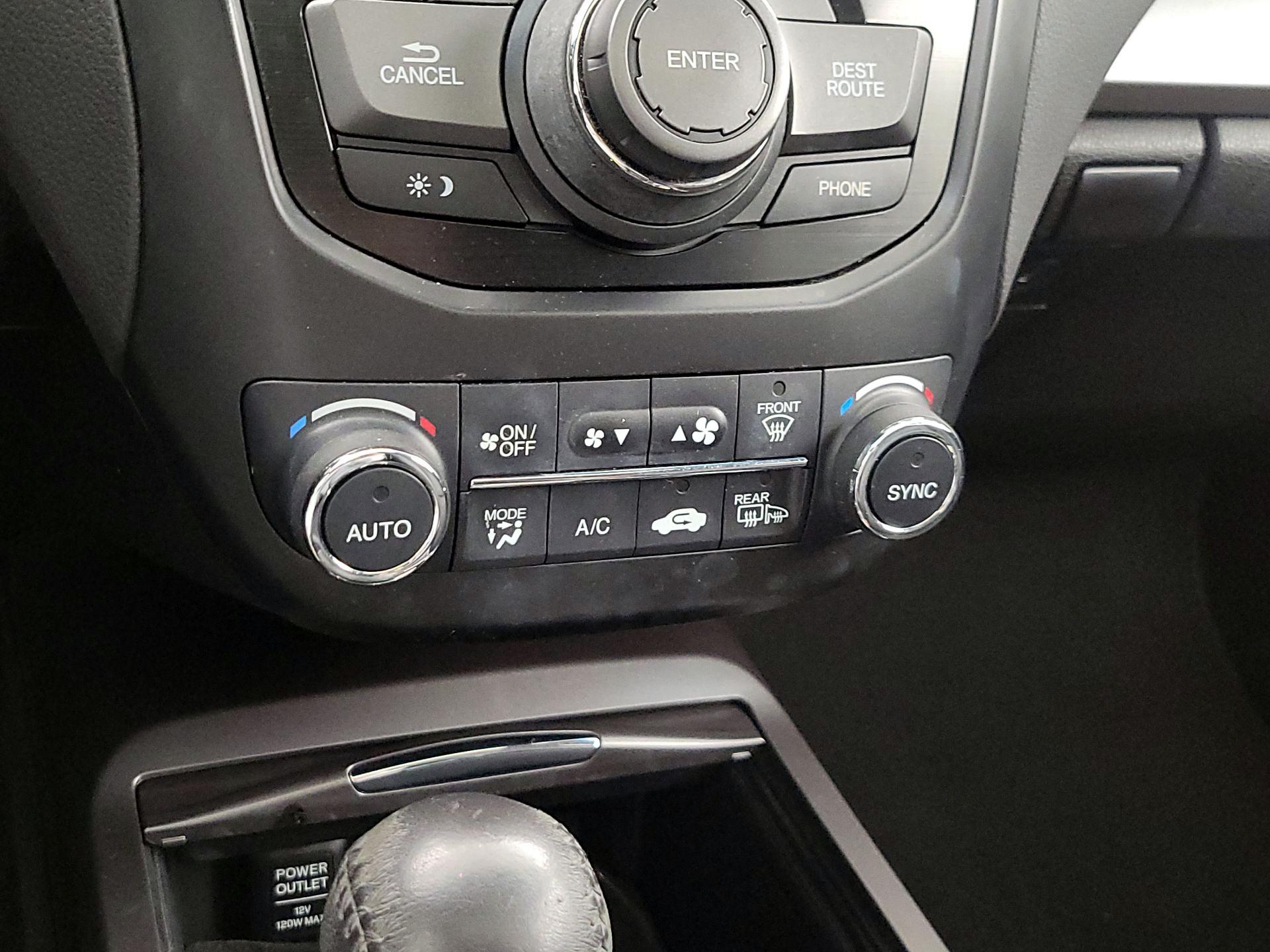 Thumbnail: 2015 Acura RDX - 17