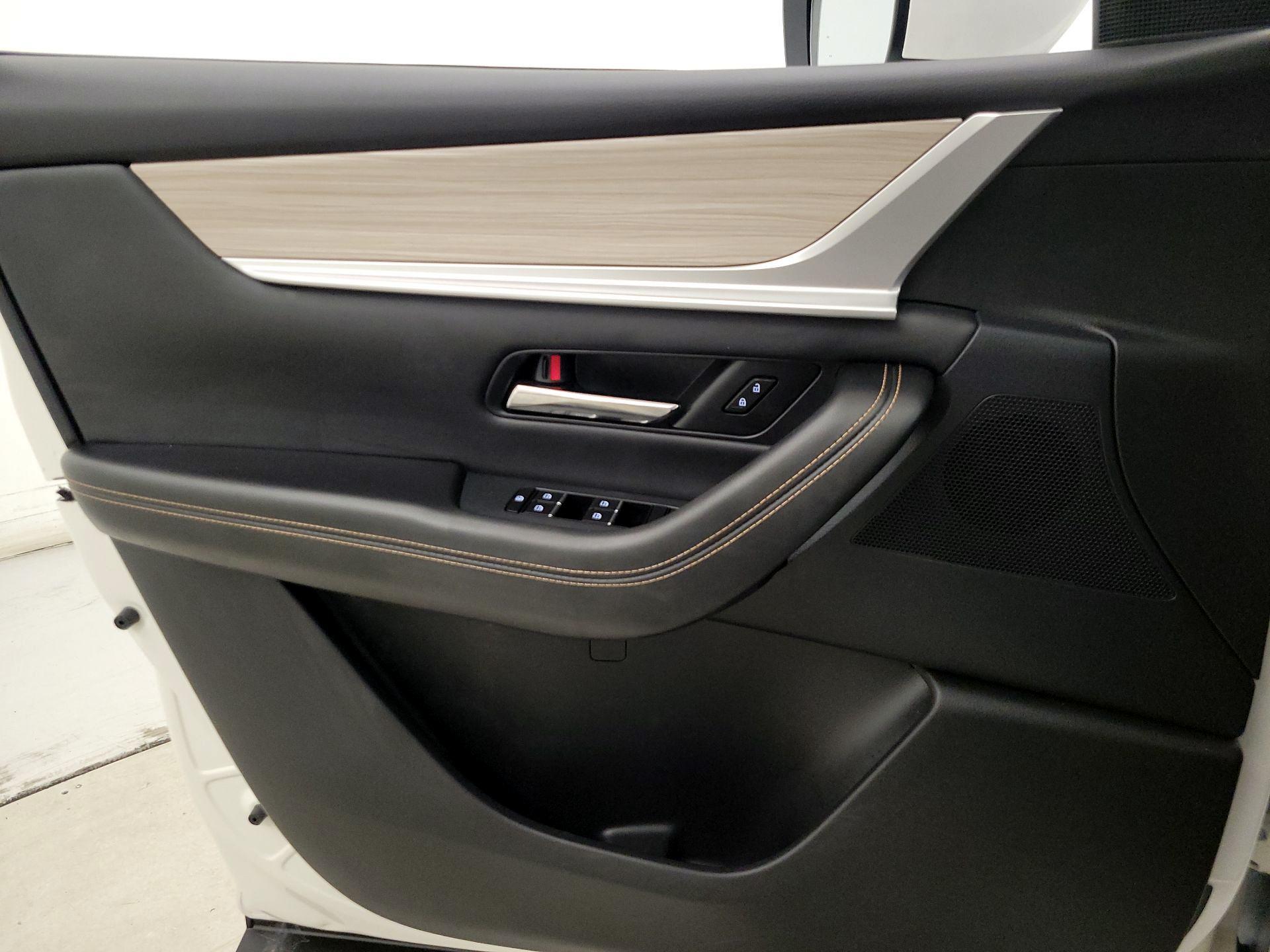 Thumbnail: 2024 Mazda CX-90 - 12