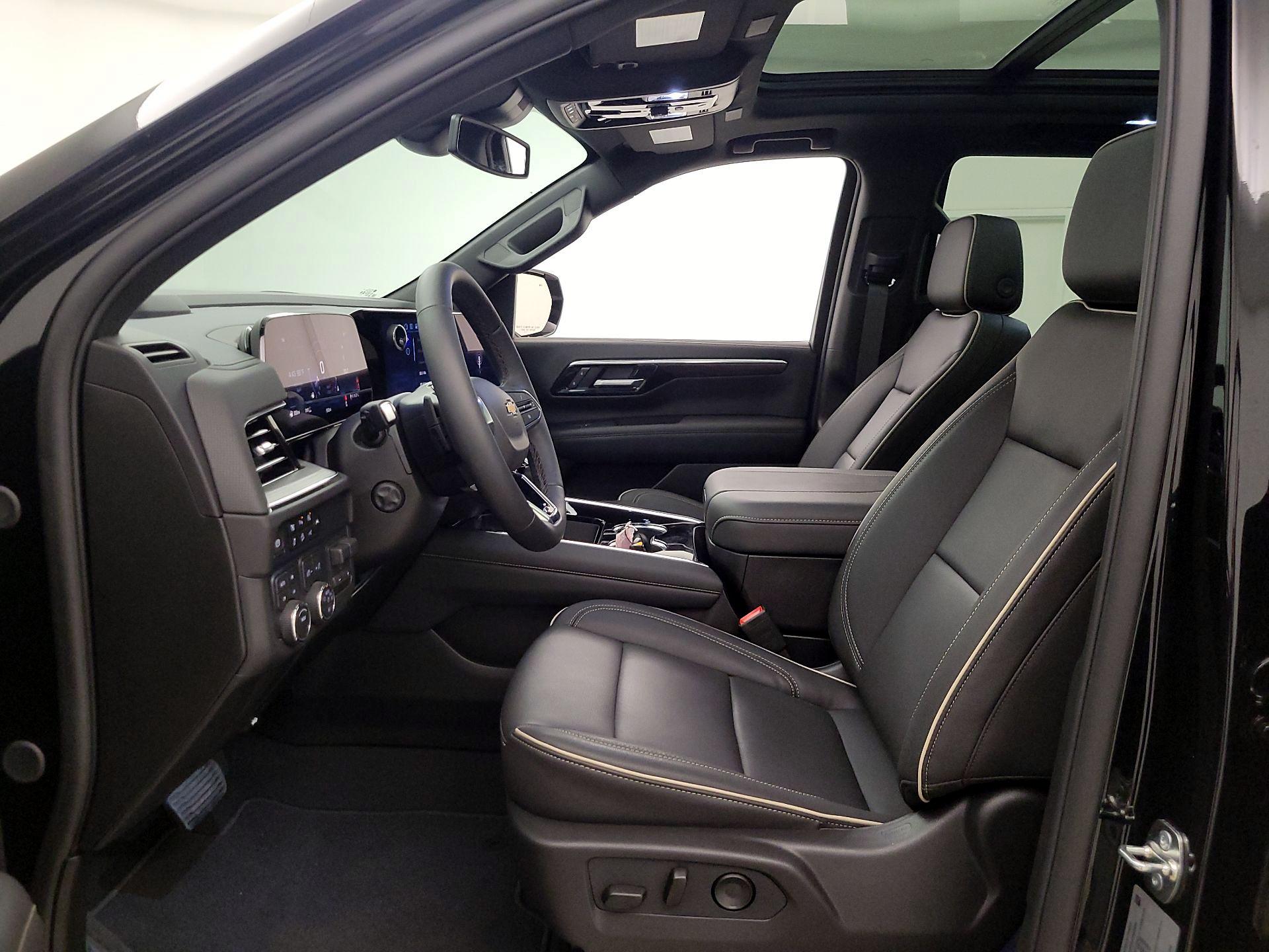 Thumbnail: 2026 Chevrolet Tahoe - 11