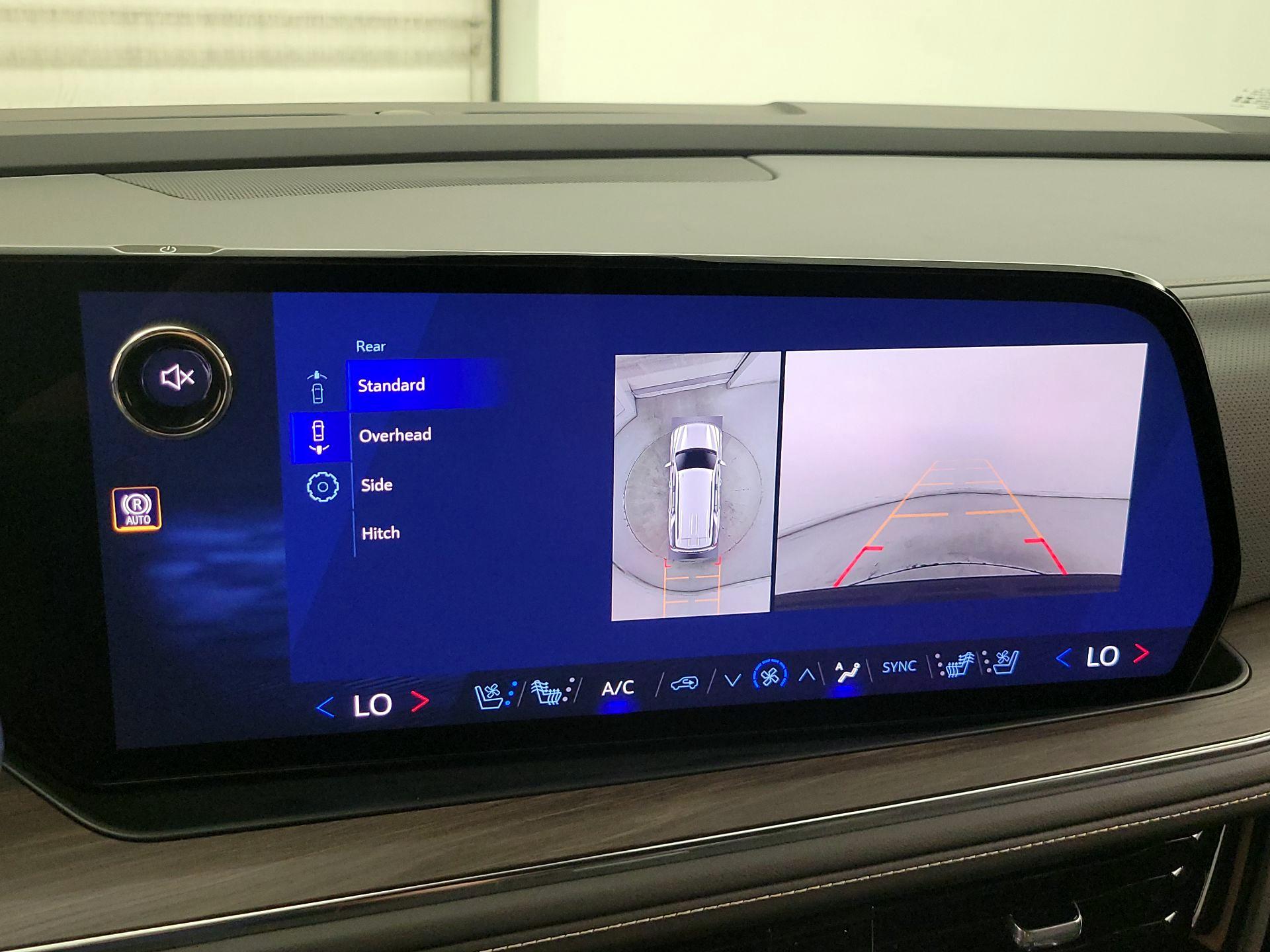 Thumbnail: 2026 Chevrolet Tahoe - 15