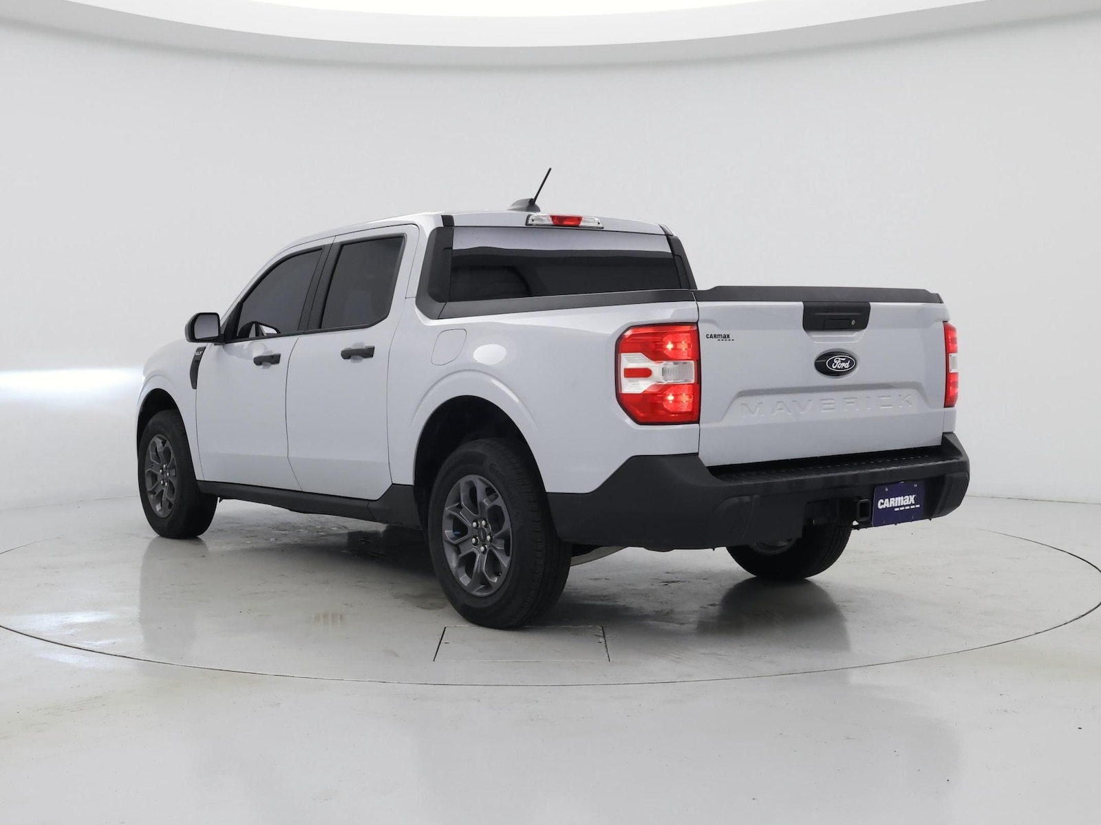 2025 Ford Maverick XLT - Photo 3