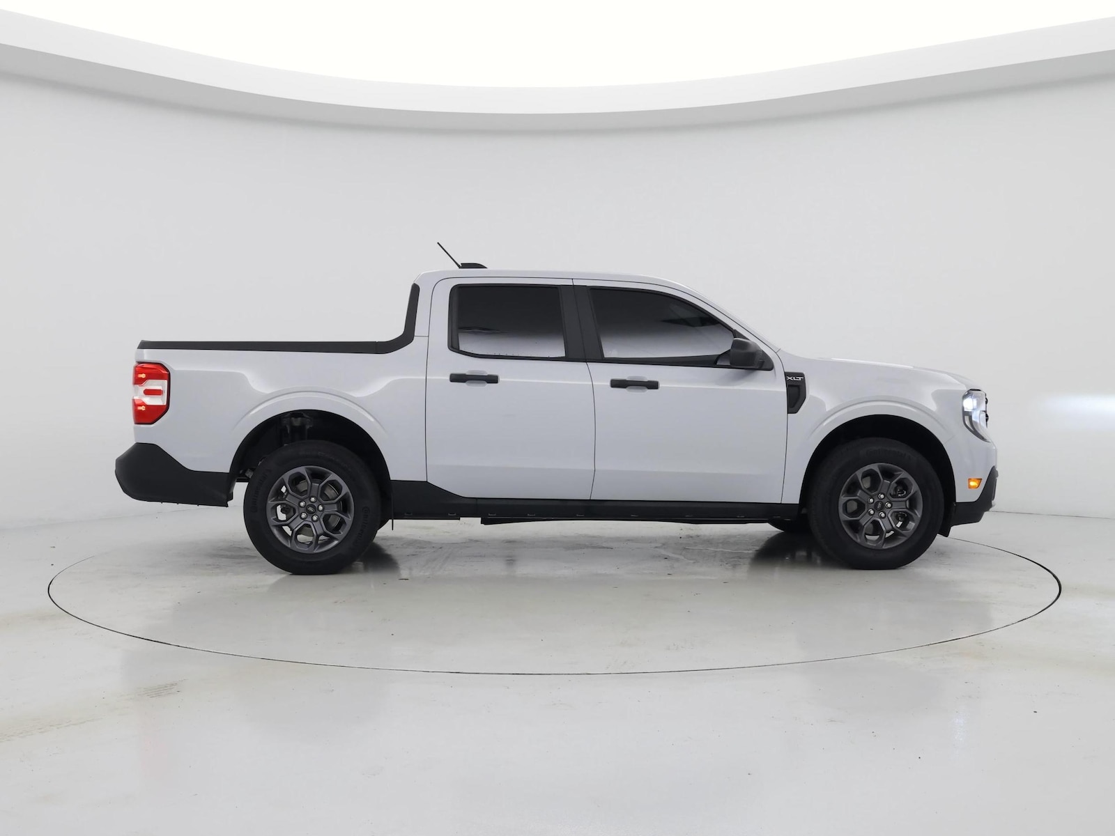 2025 Ford Maverick XLT - Photo 8