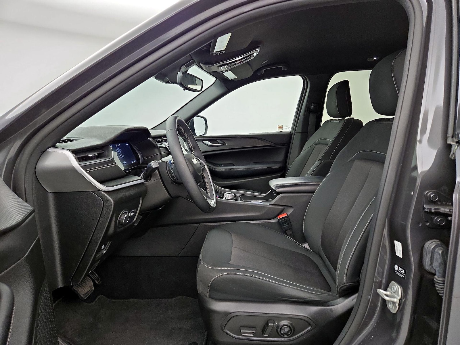 Power Seat(s) & Side Airbags