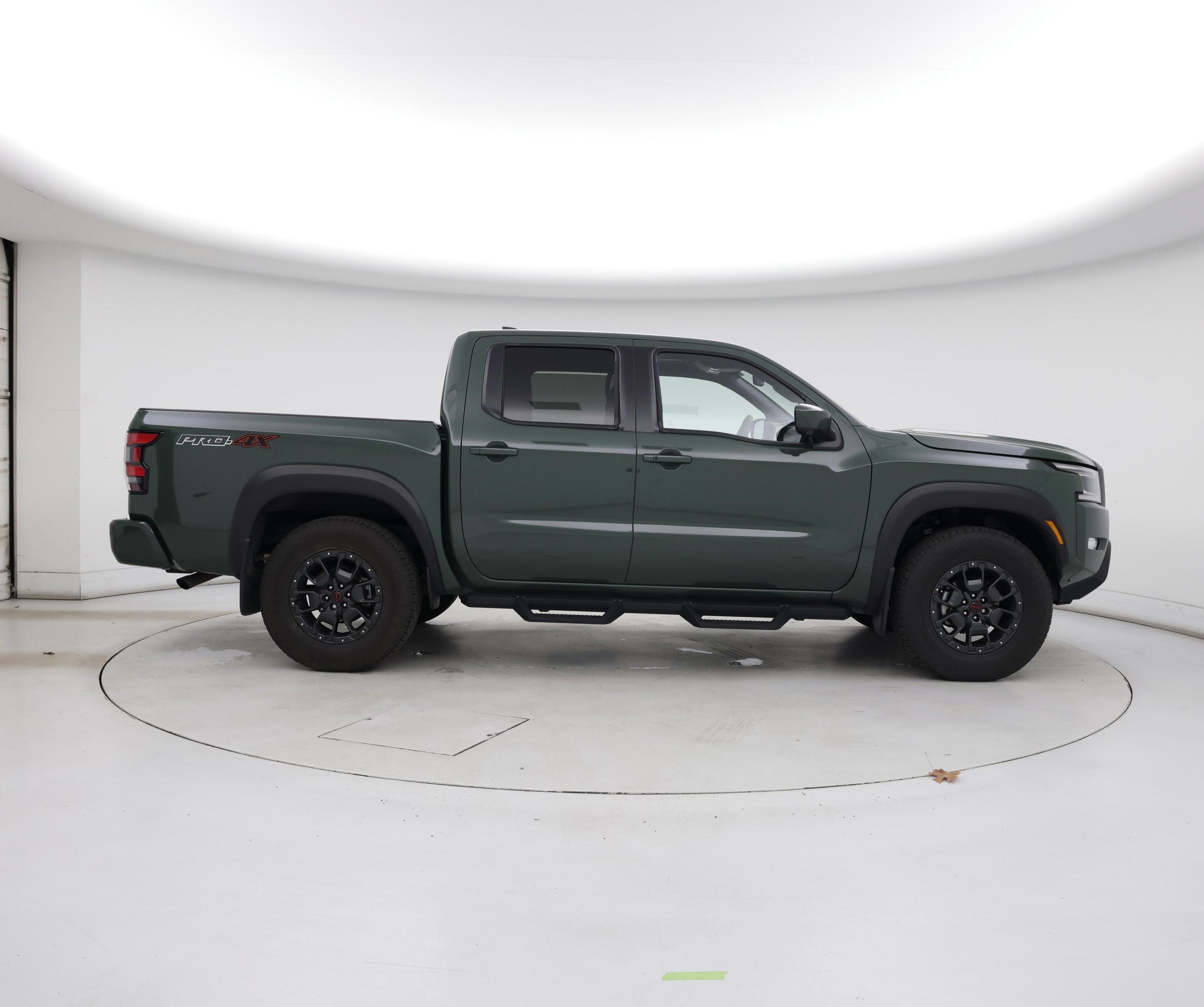 Thumbnail: 2023 Nissan Frontier - 7