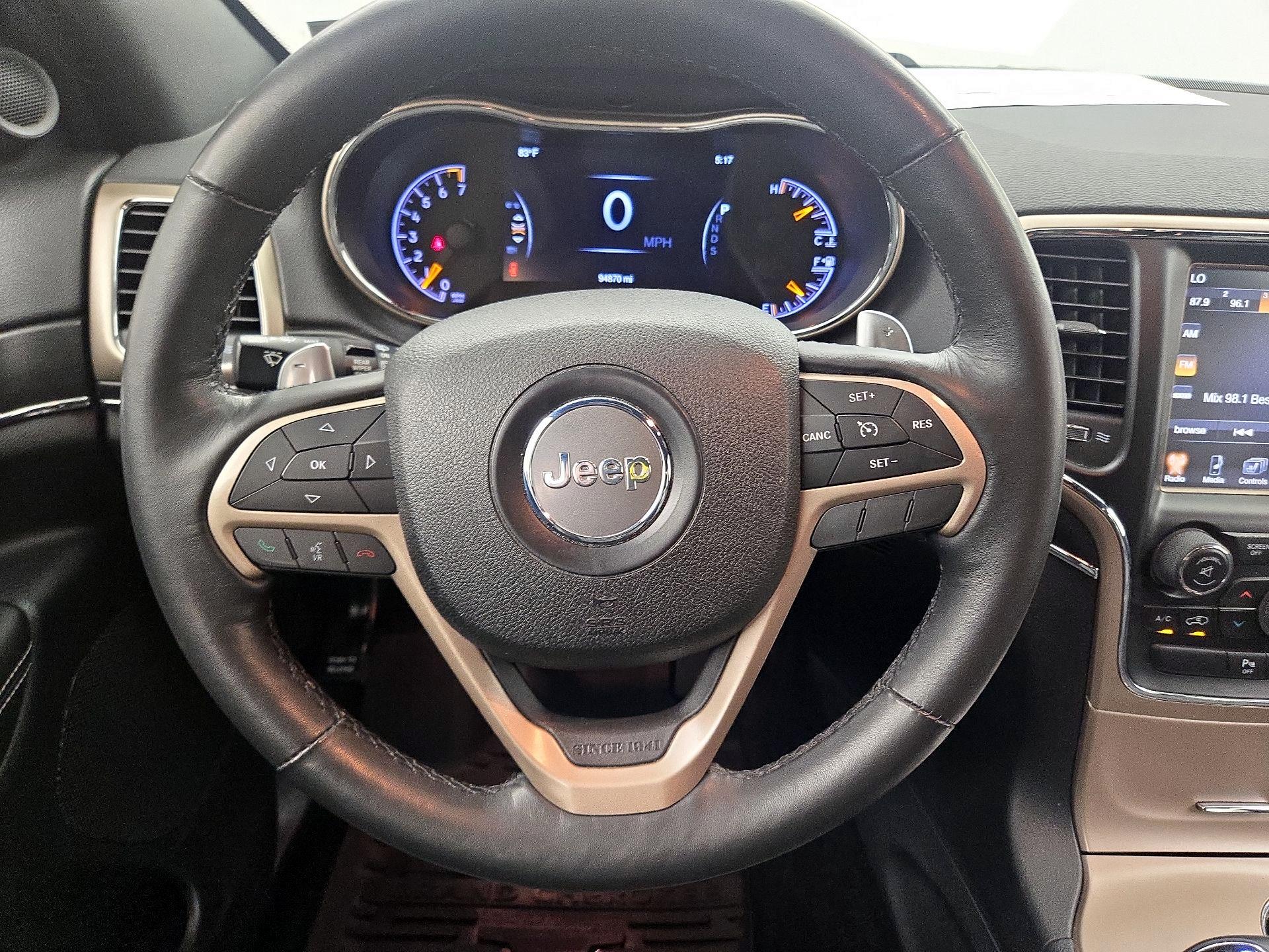 Thumbnail: 2015 Jeep Grand Cherokee - 10