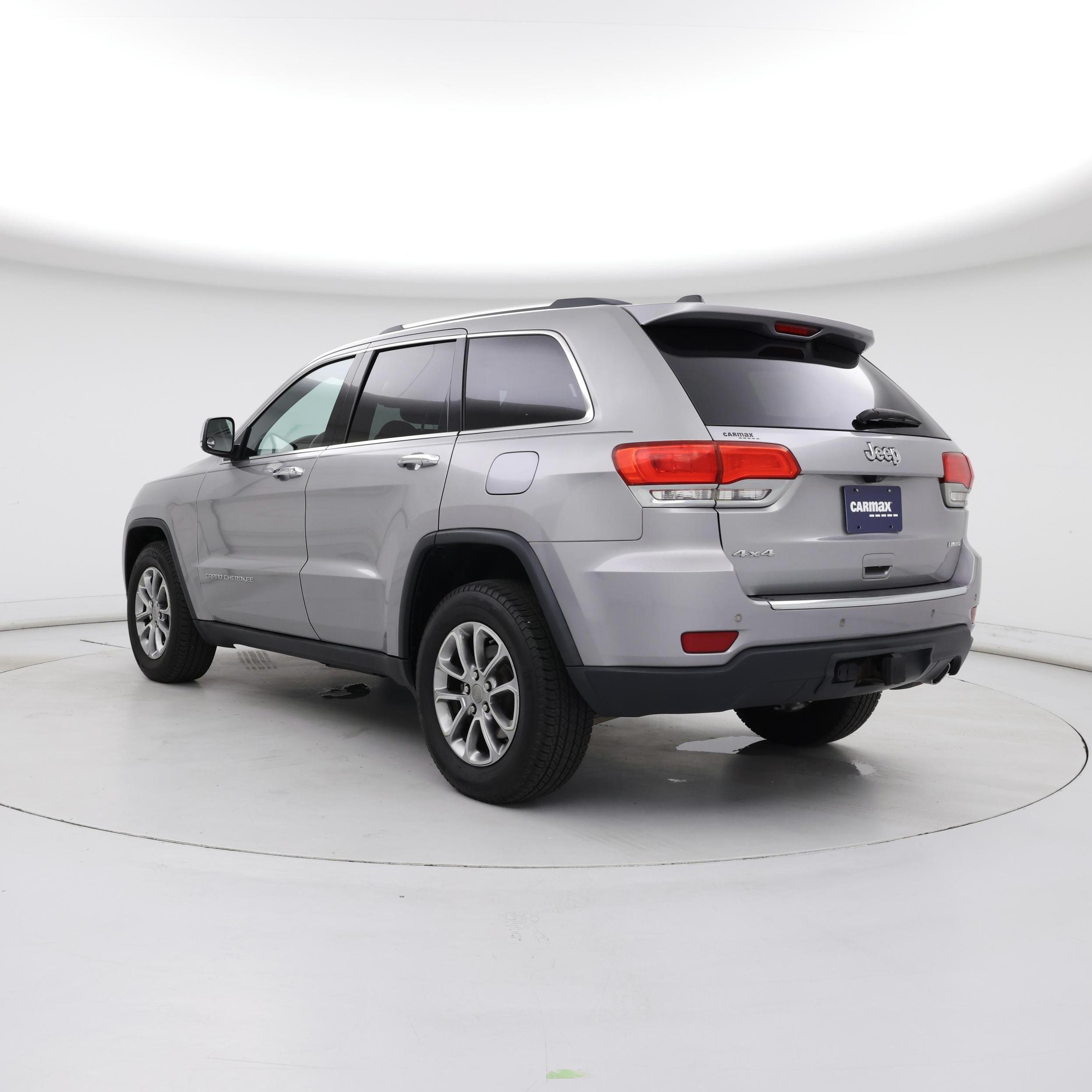 Thumbnail: 2015 Jeep Grand Cherokee - 2