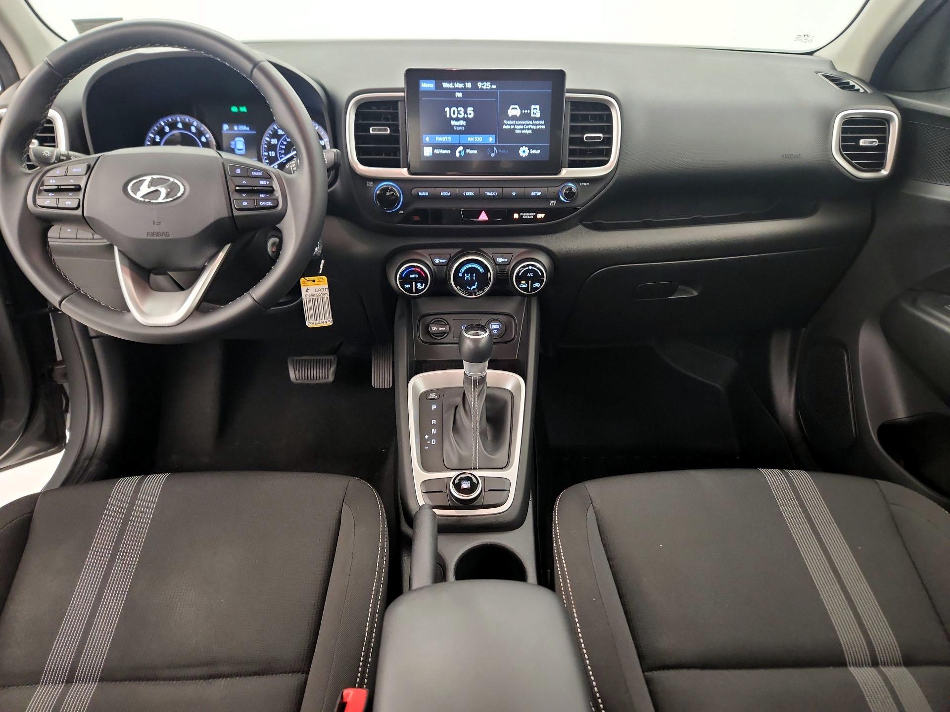 Thumbnail: 2021 Hyundai Venue - 9