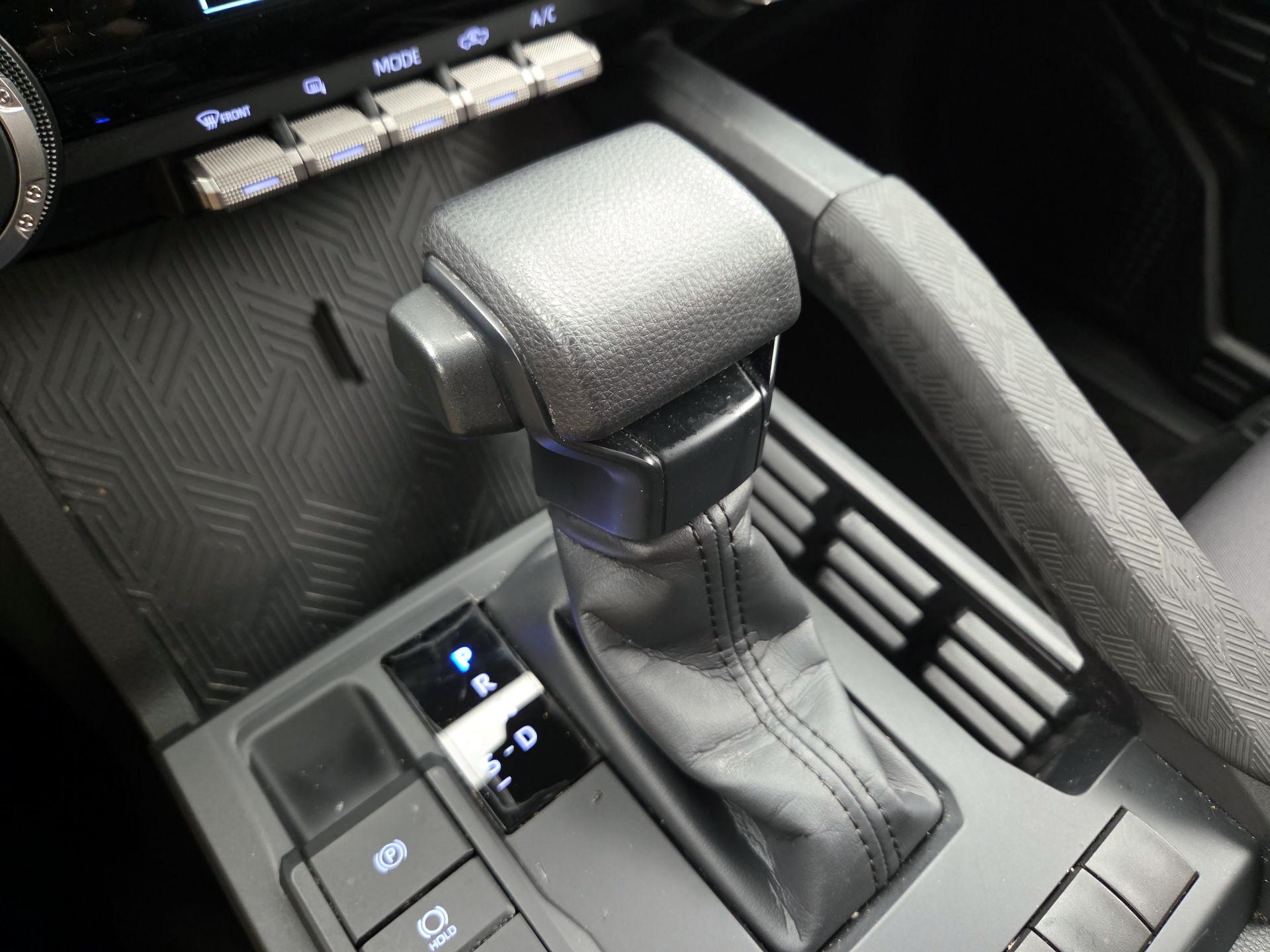 Thumbnail: 2024 Toyota Tacoma - 15