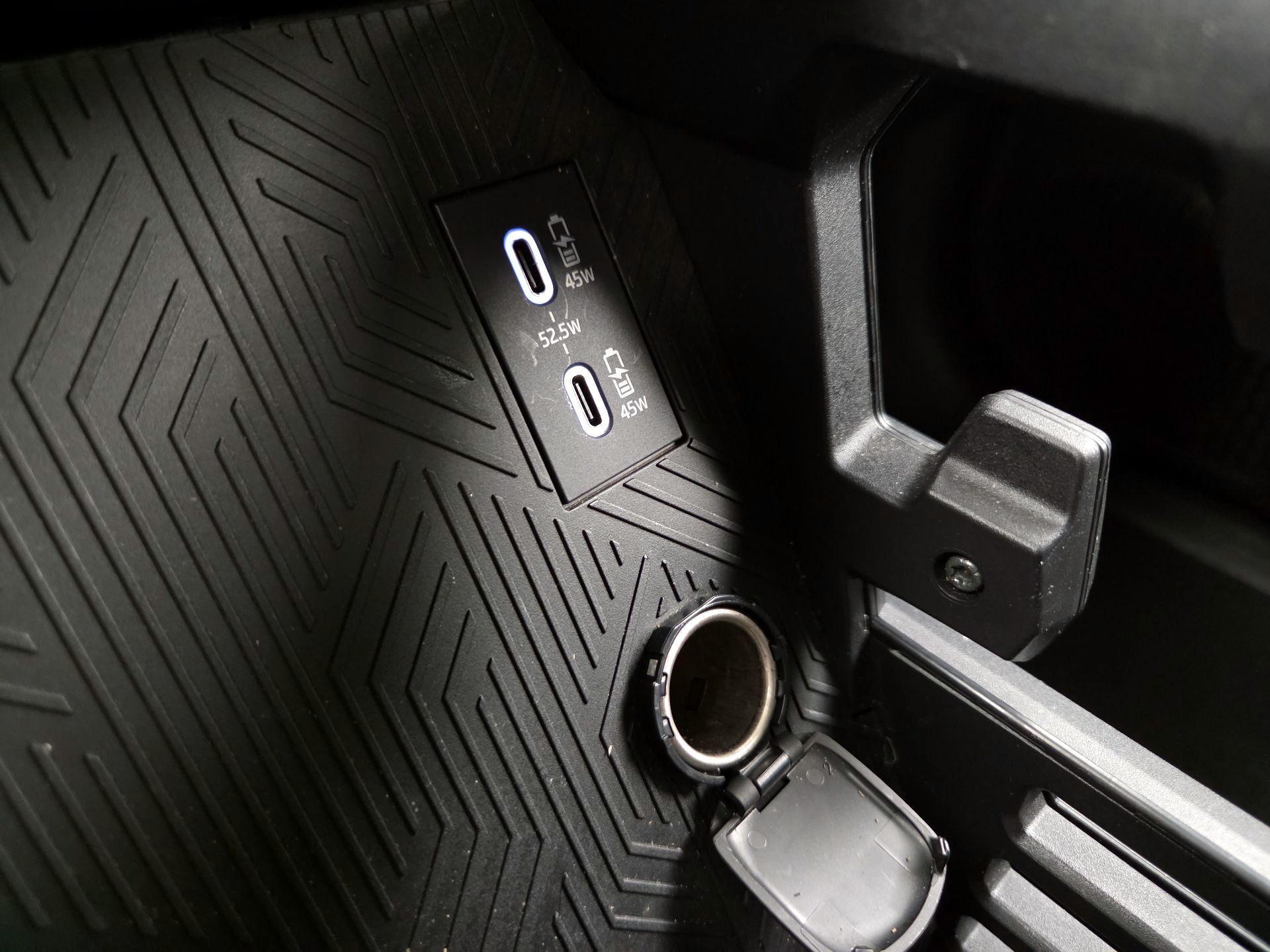 Thumbnail: 2024 Toyota Tacoma - 16