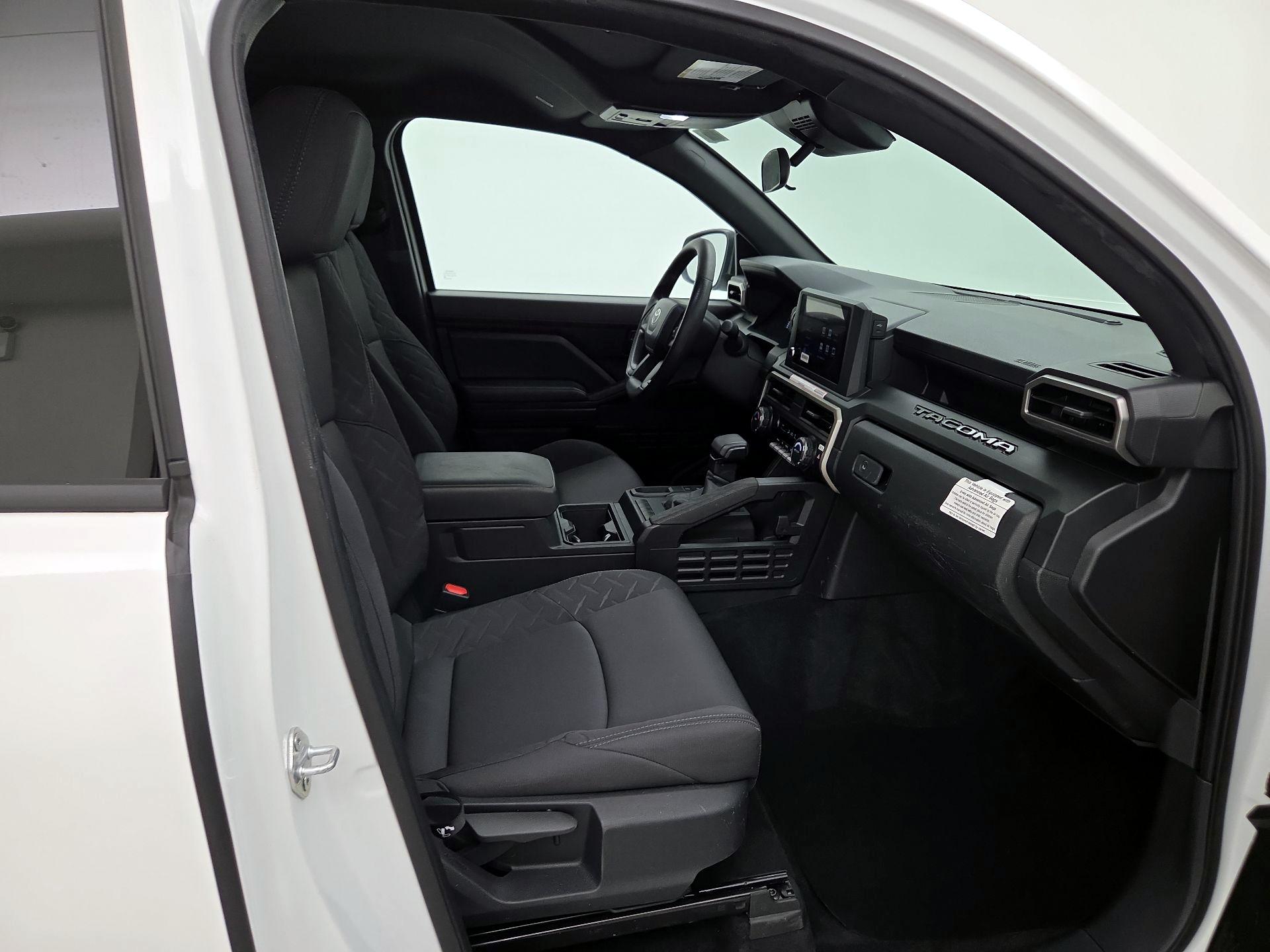 Thumbnail: 2024 Toyota Tacoma - 17