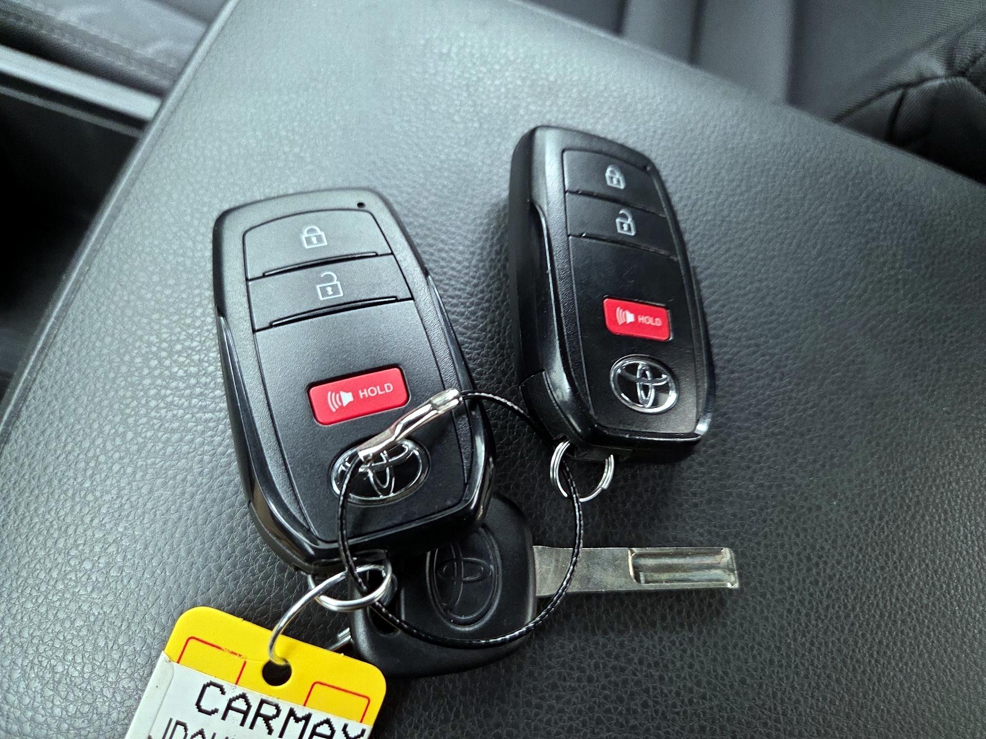 Thumbnail: 2024 Toyota Tacoma - 20