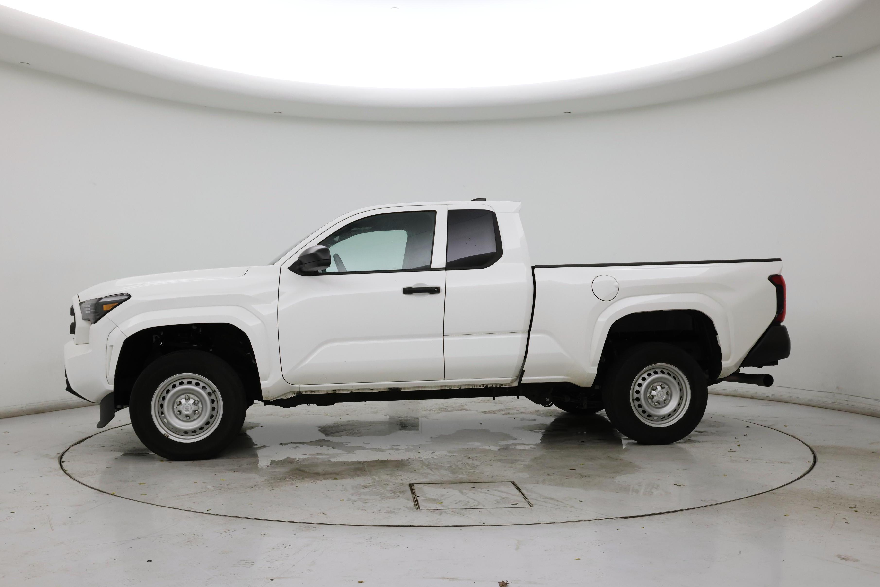 Thumbnail: 2024 Toyota Tacoma - 3