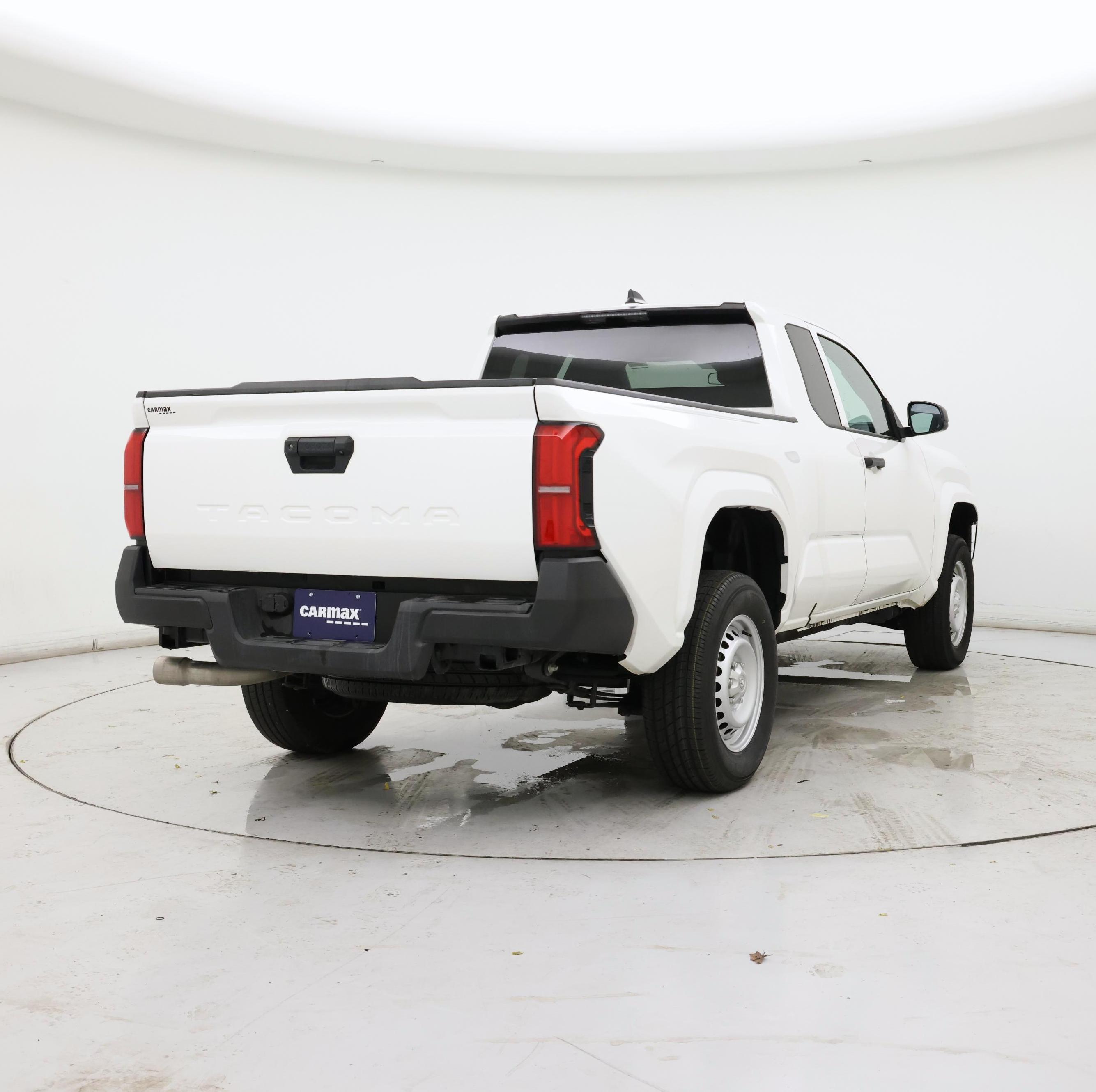 Thumbnail: 2024 Toyota Tacoma - 8