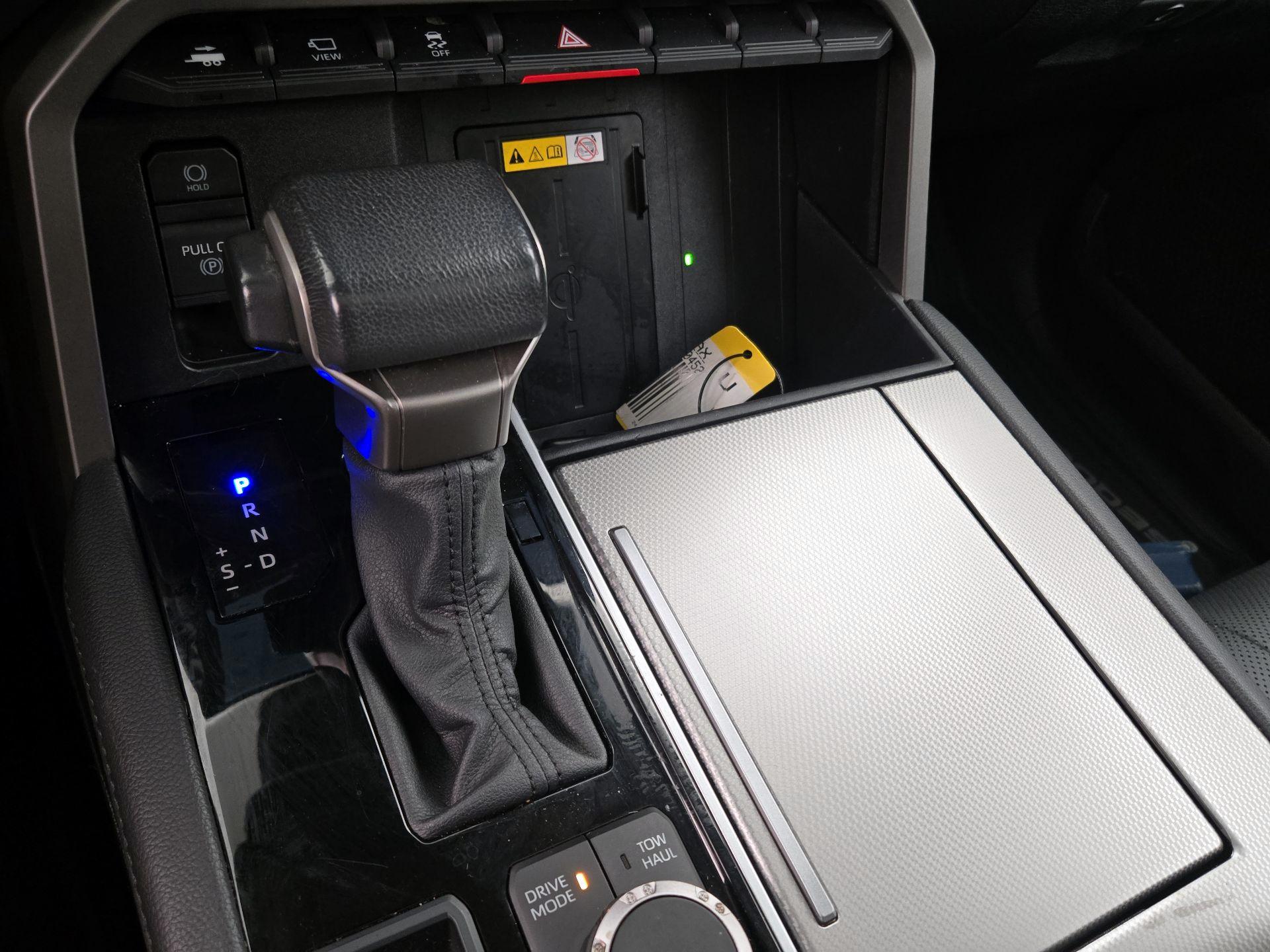 Thumbnail: 2024 Toyota Sequoia - 17