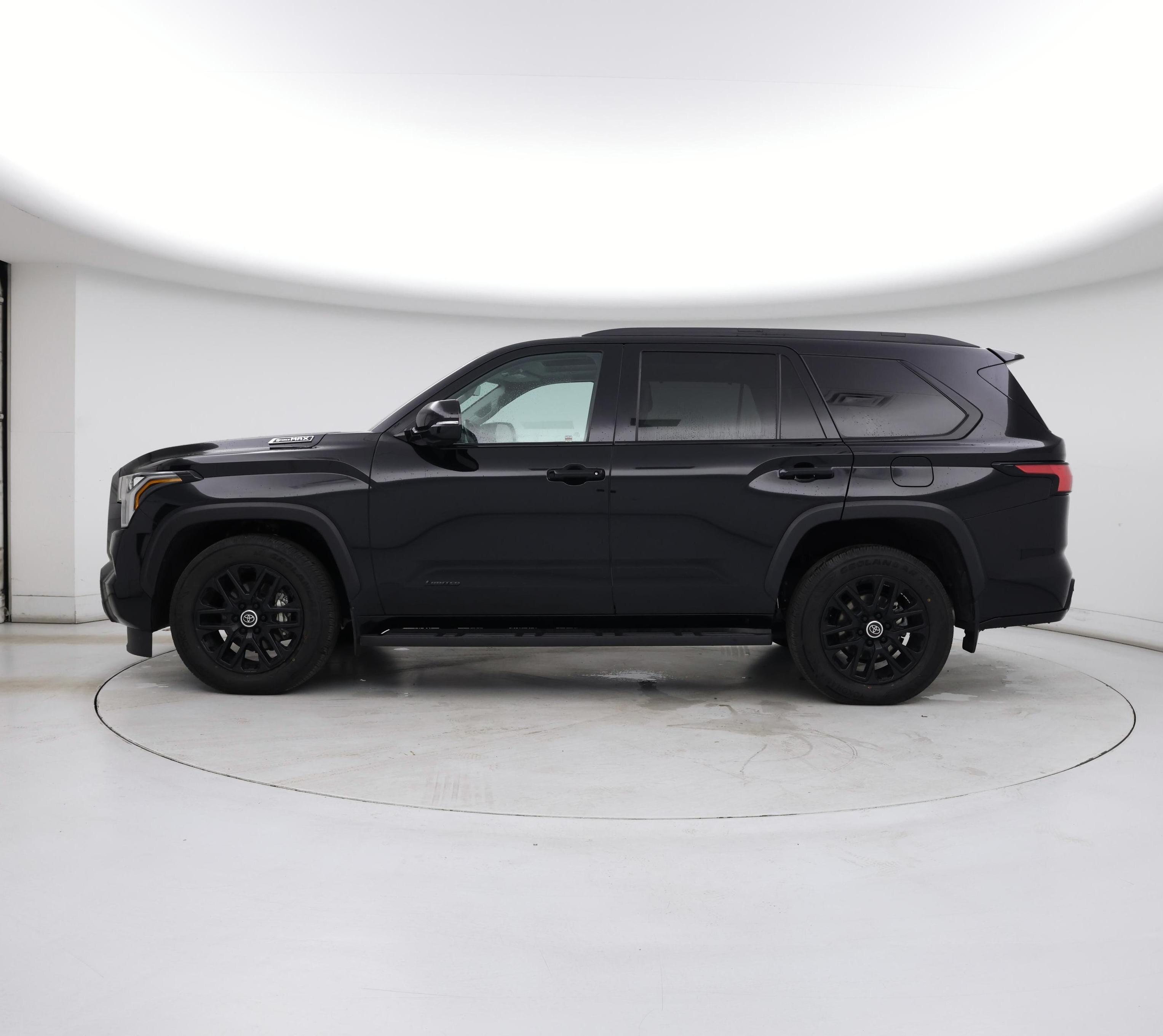 Thumbnail: 2024 Toyota Sequoia - 3