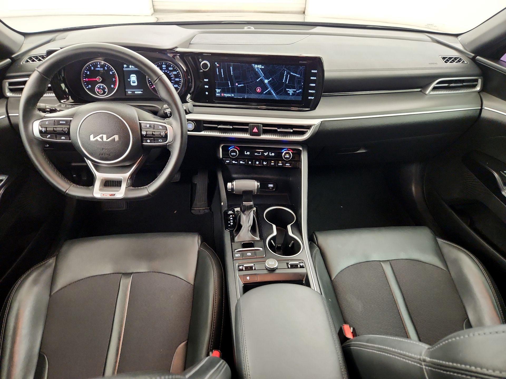 Thumbnail: 2022 Kia K5 - 9