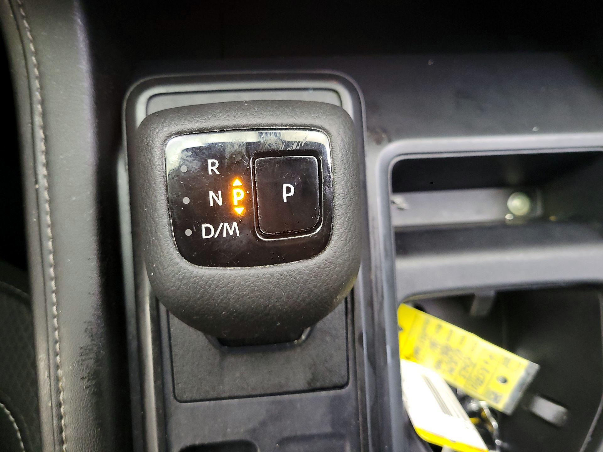 Thumbnail: 2023 Nissan Pathfinder - 15