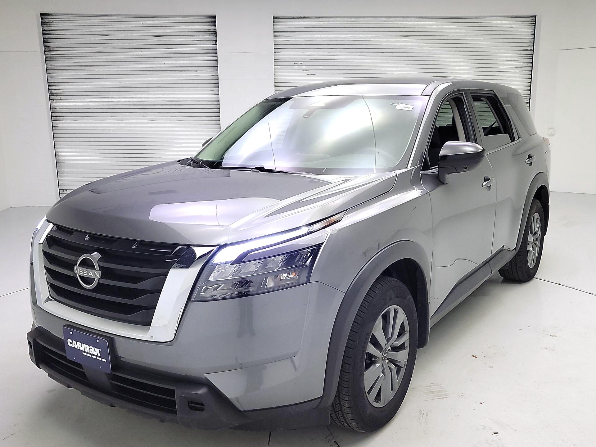 Thumbnail: 2023 Nissan Pathfinder - 3