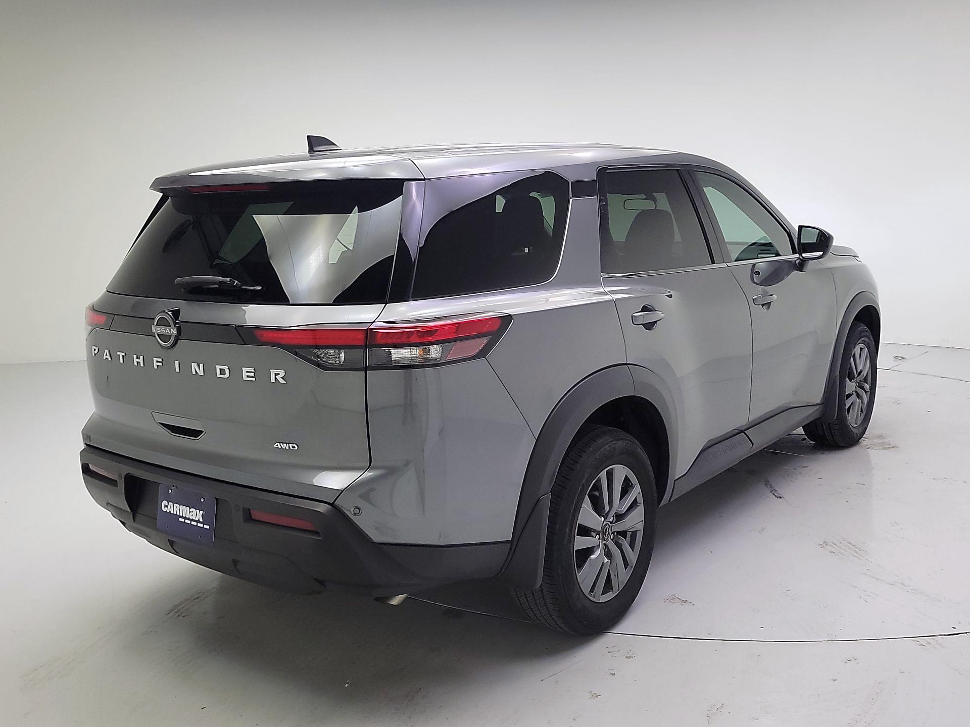 Thumbnail: 2023 Nissan Pathfinder - 5