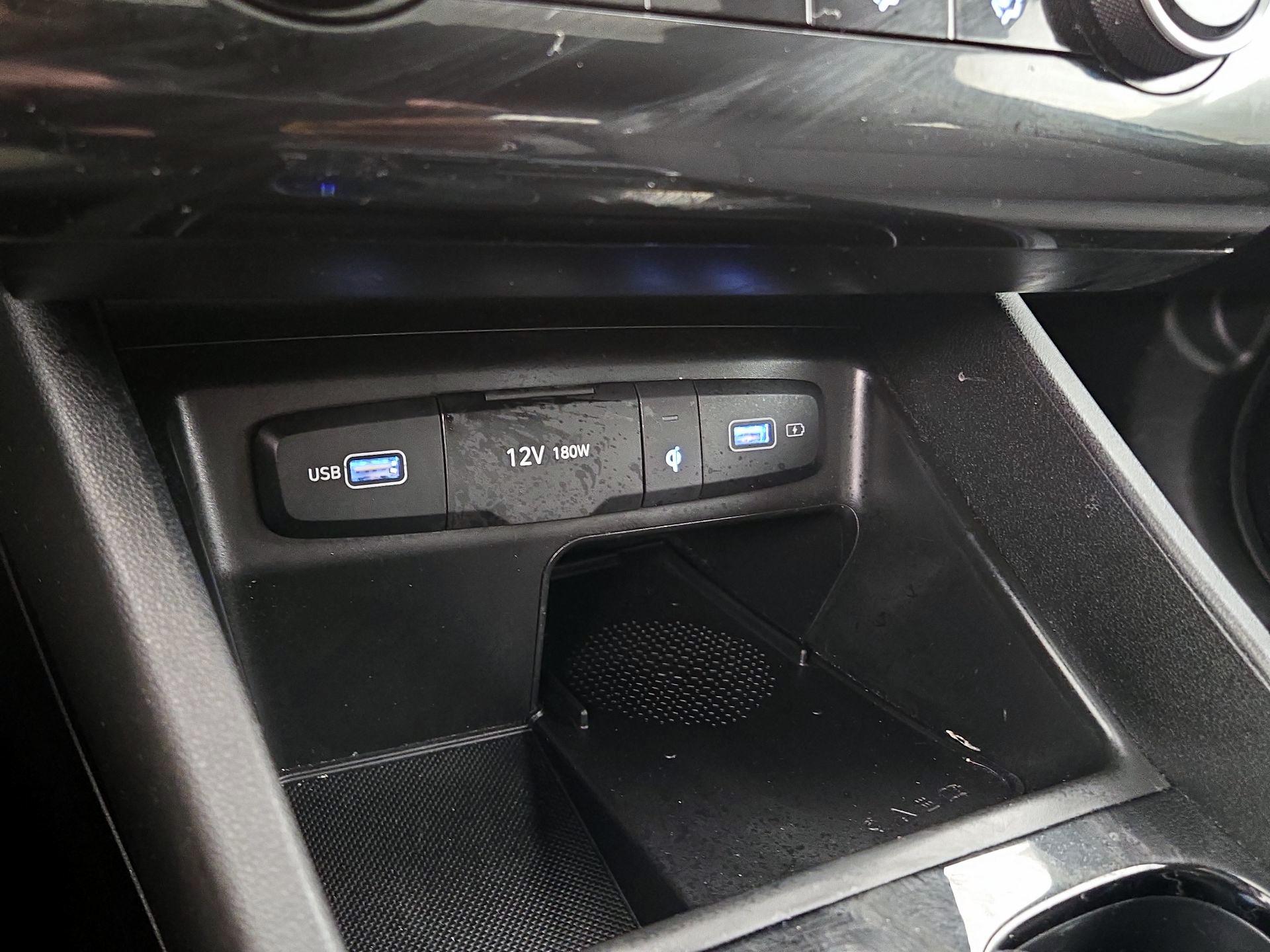 Thumbnail: 2023 Hyundai Santa Cruz - 18