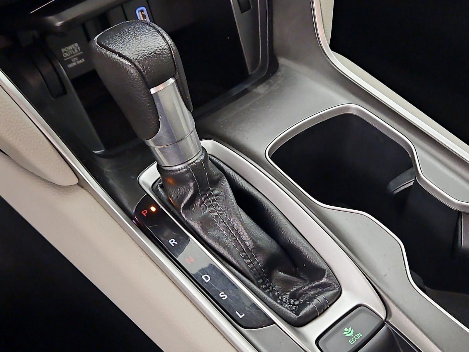 2020 Honda Accord LX - Photo 18