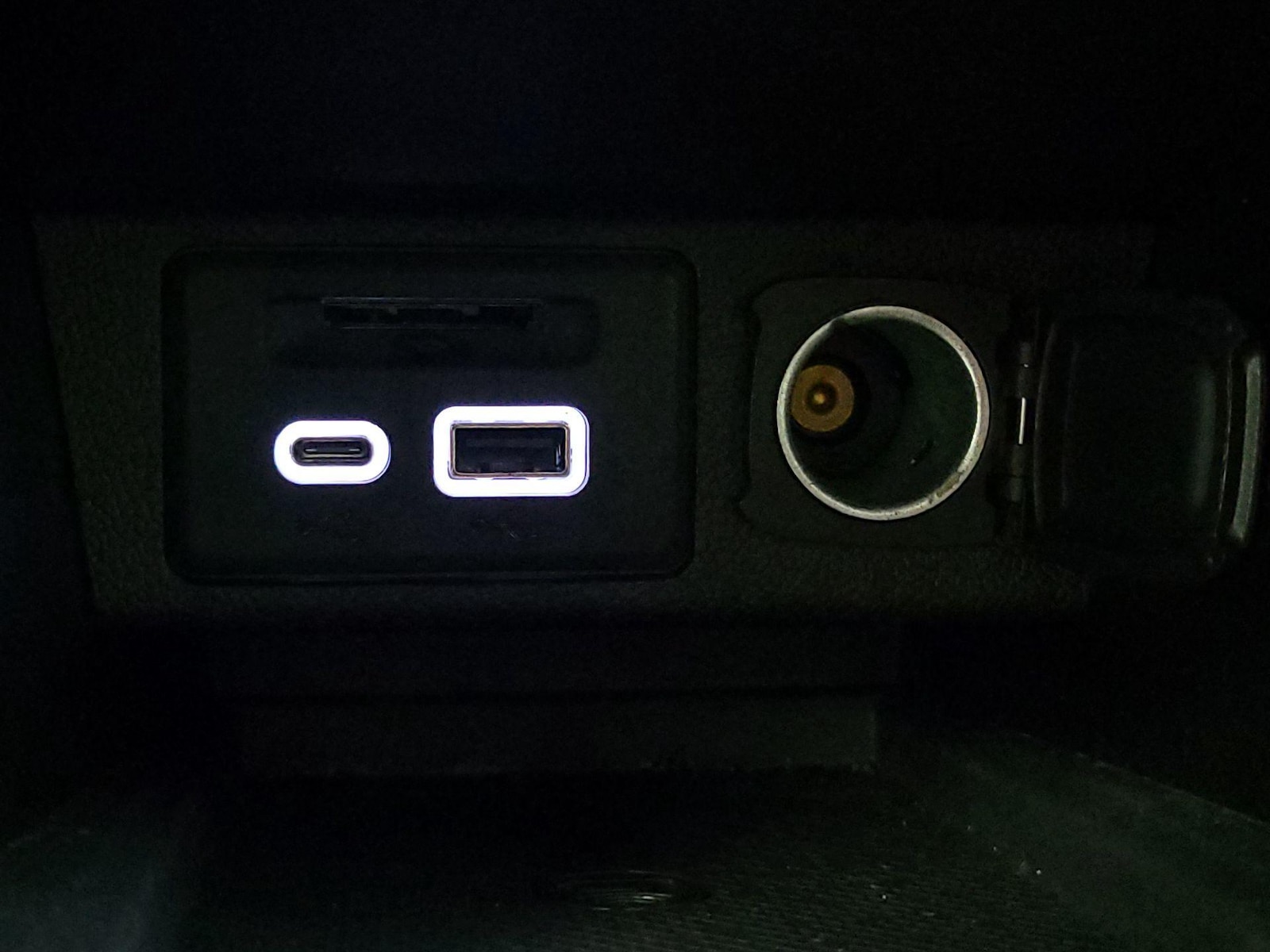 2022 Chevrolet Bolt EV 2LT - Photo 19
