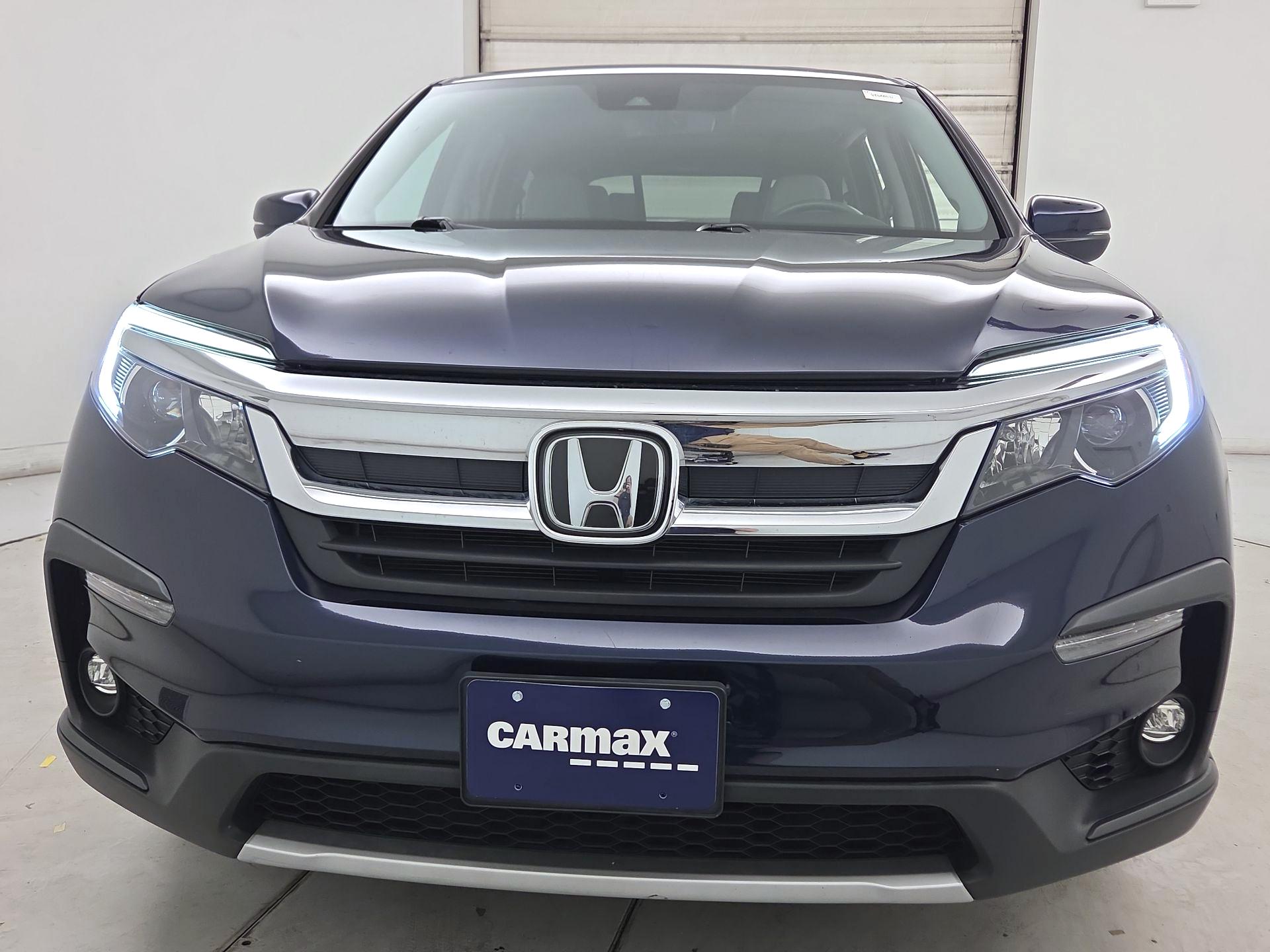 Thumbnail: 2019 Honda Pilot - 2