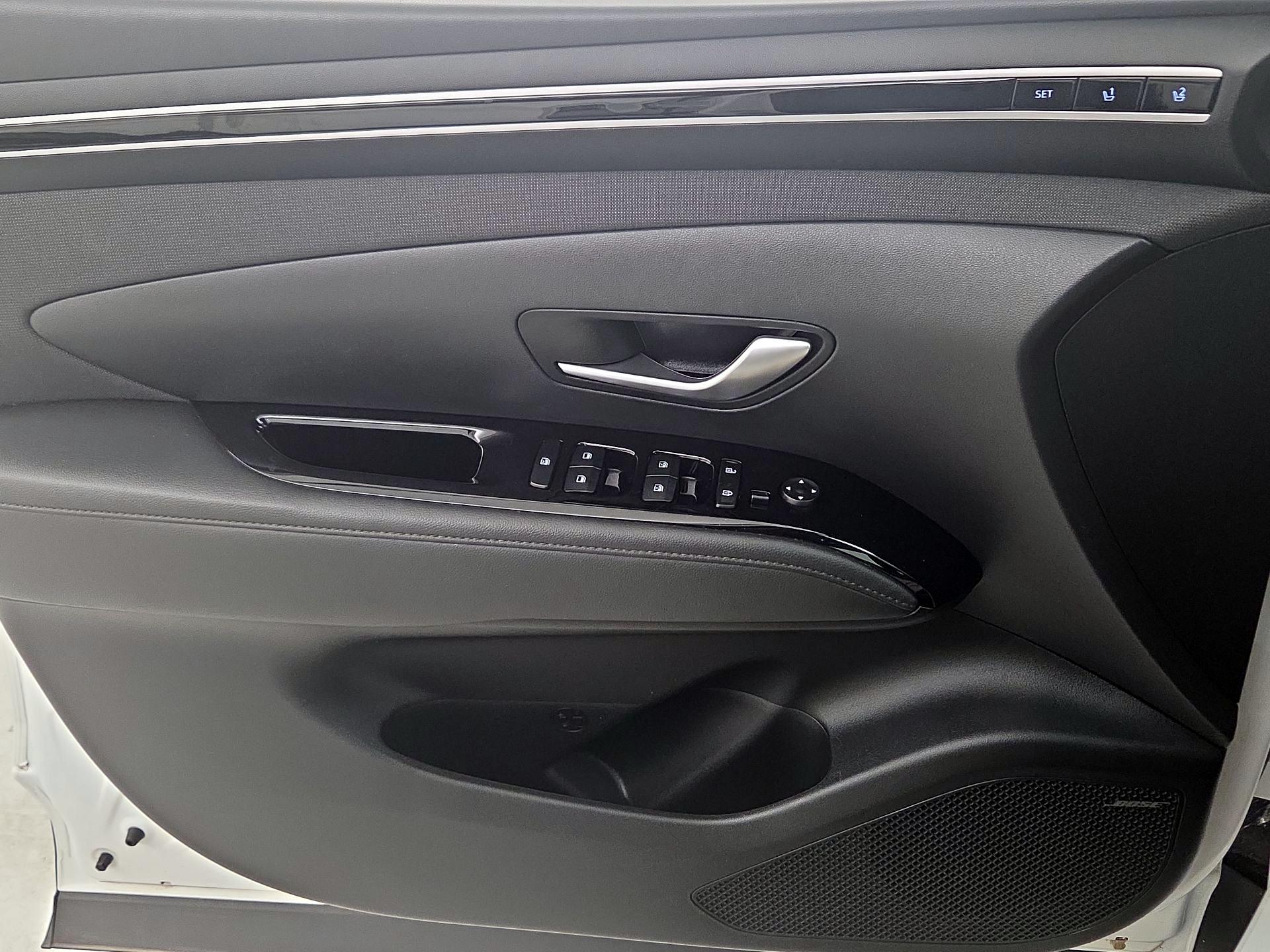 Thumbnail: 2023 Hyundai Tucson - 12