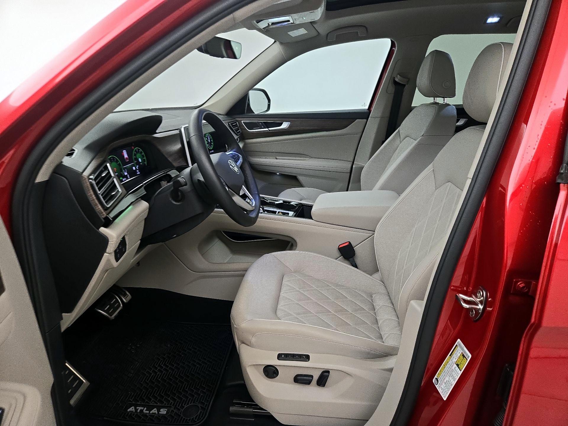 Thumbnail: 2025 Volkswagen Atlas - 11